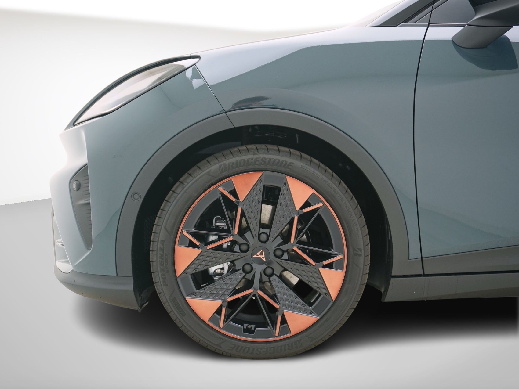 CUPRA Raval 52 kWh Dynamic Plus-image-8