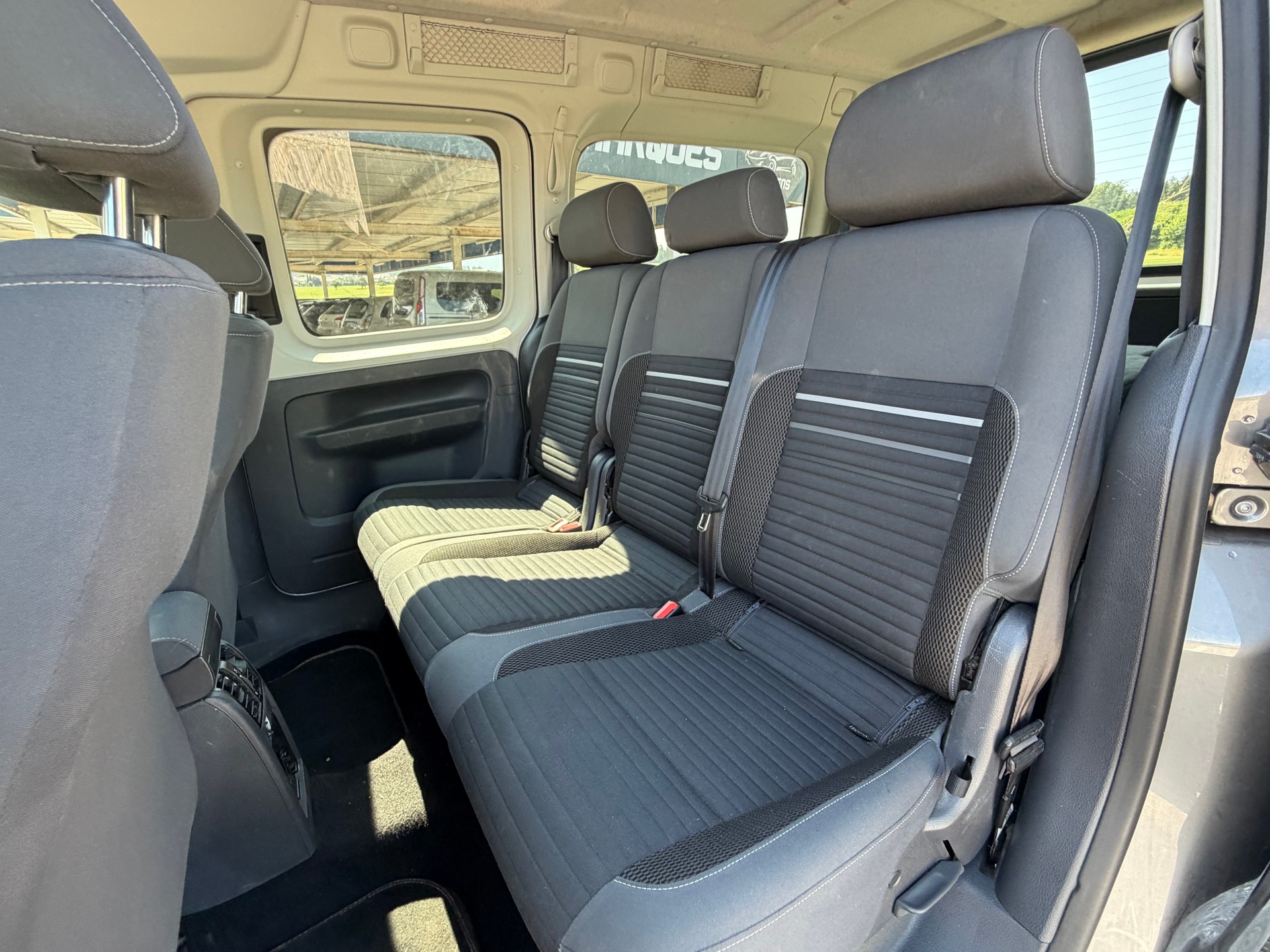 VW Caddy Maxi 1.6 TDI CR Blue Motion Family CUP-image-13