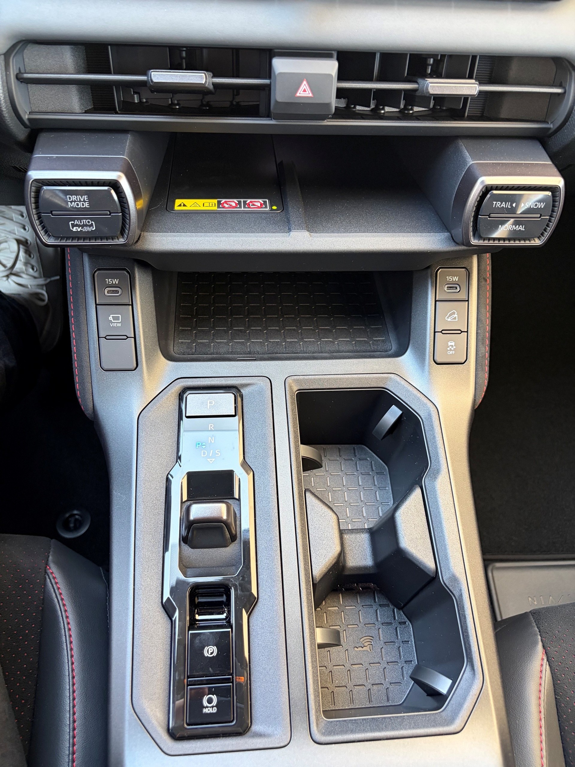 TOYOTA RAV-4 2.5 PHEV GR Sport e-CVT 4WD-image-11