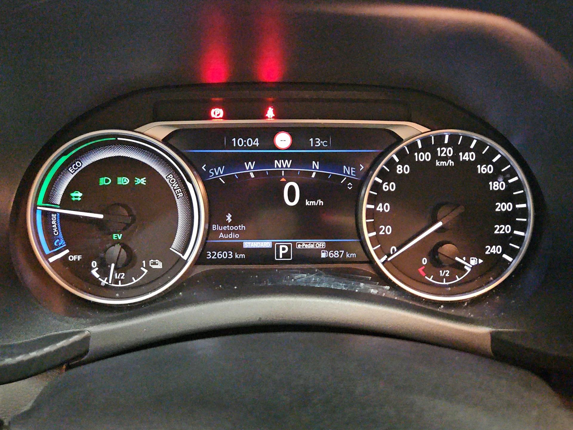 NISSAN Juke 1.6 FHEV N-Connecta-image-10