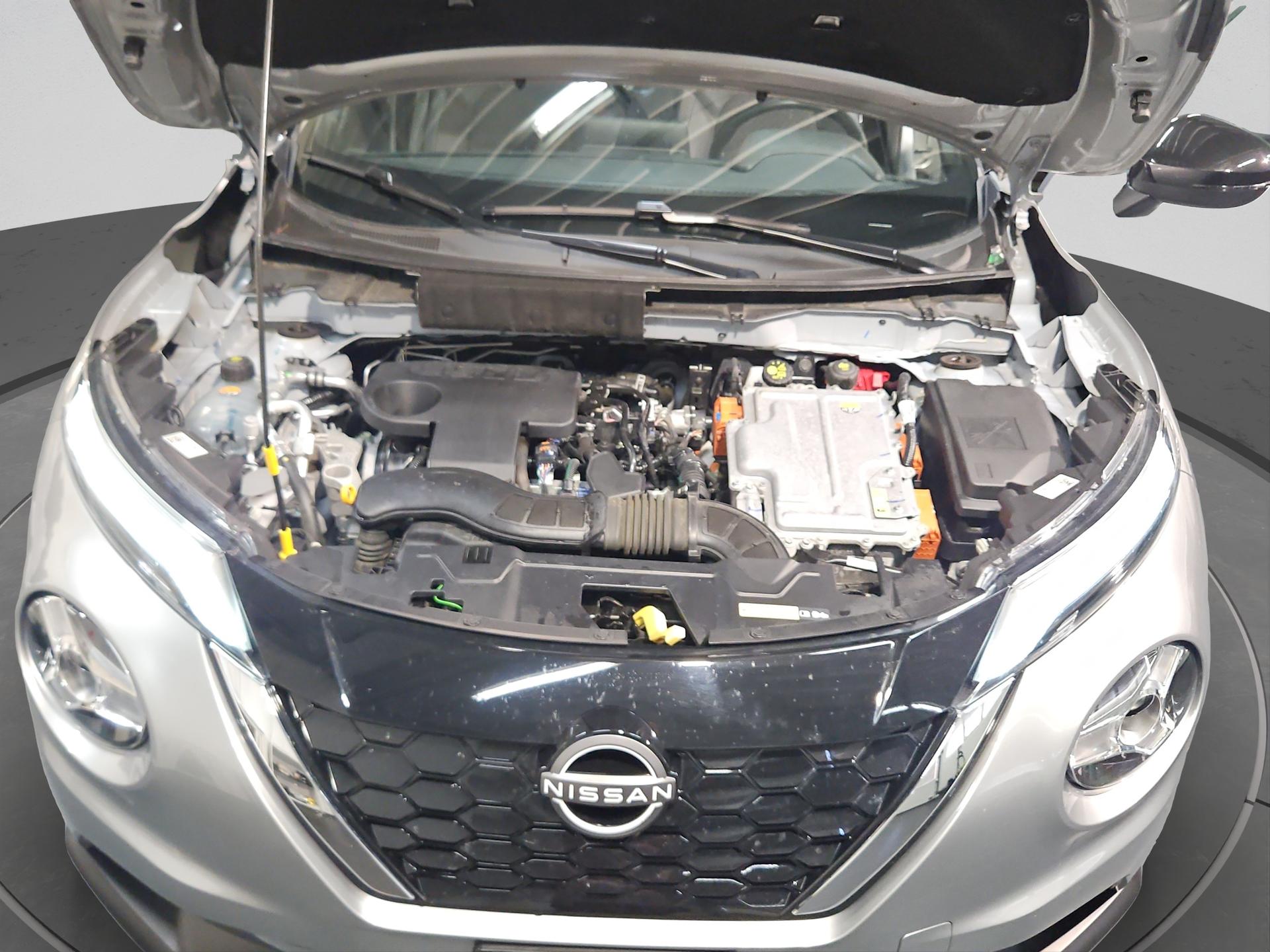 NISSAN Juke 1.6 FHEV N-Connecta-image-24