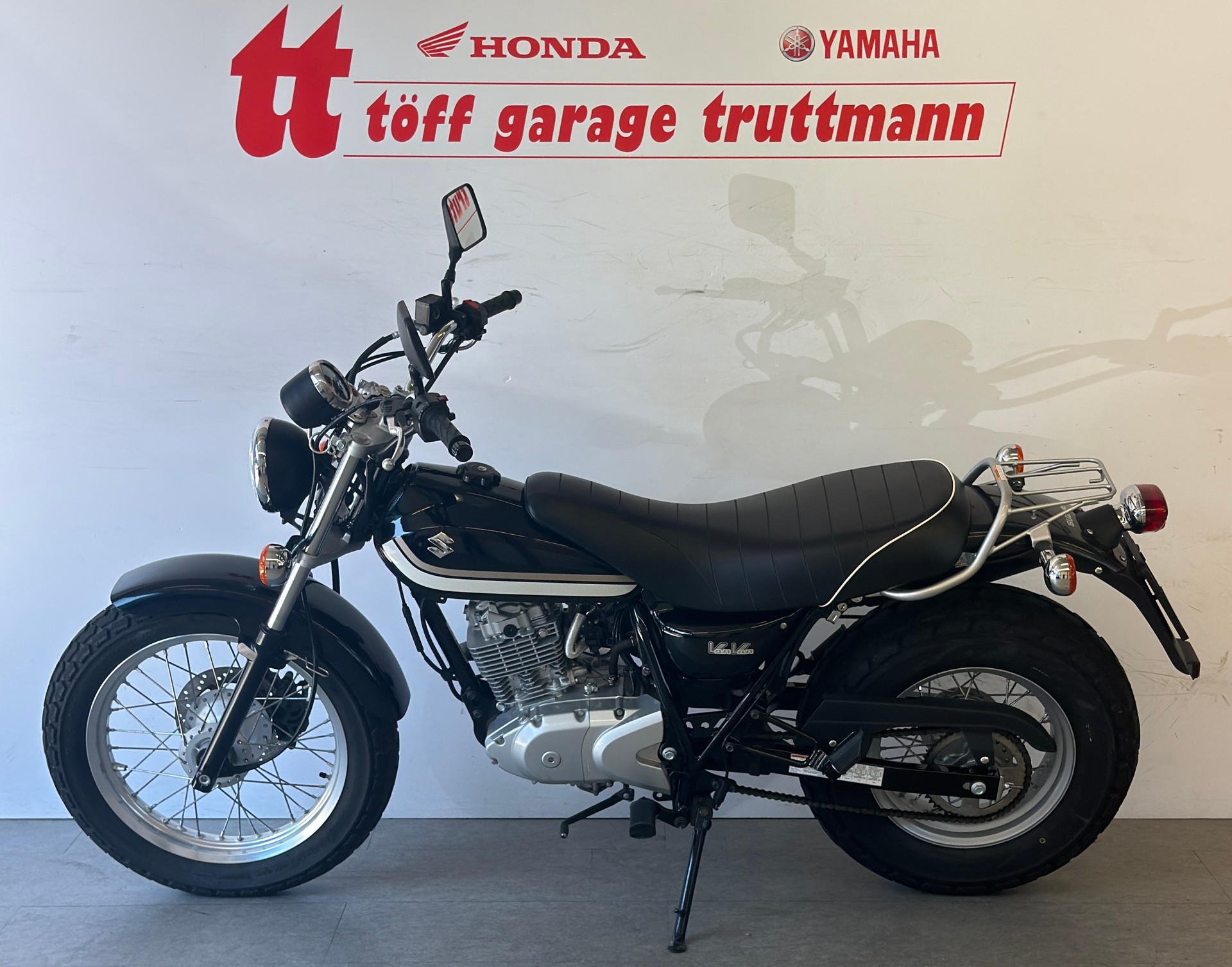 SUZUKI RV 125 VanVan-showroom-element-1