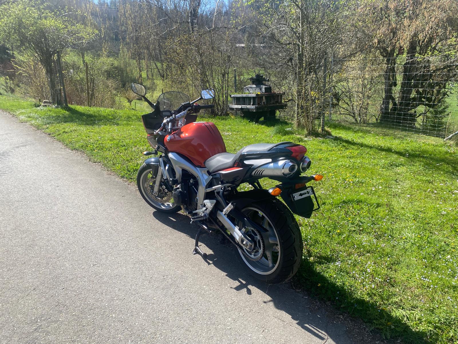 YAMAHA FZ6 Fazer S2 ABS-image-1