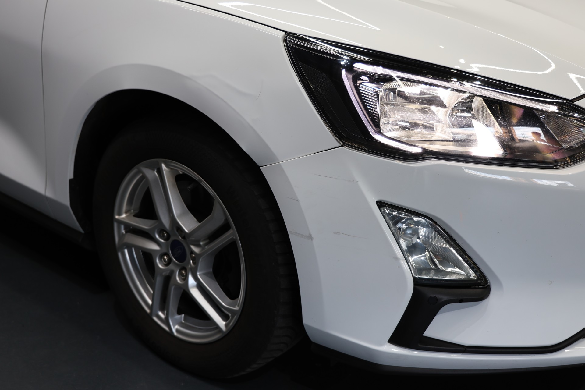 FORD Focus 1.0 SCTi Cool Connect-image-10