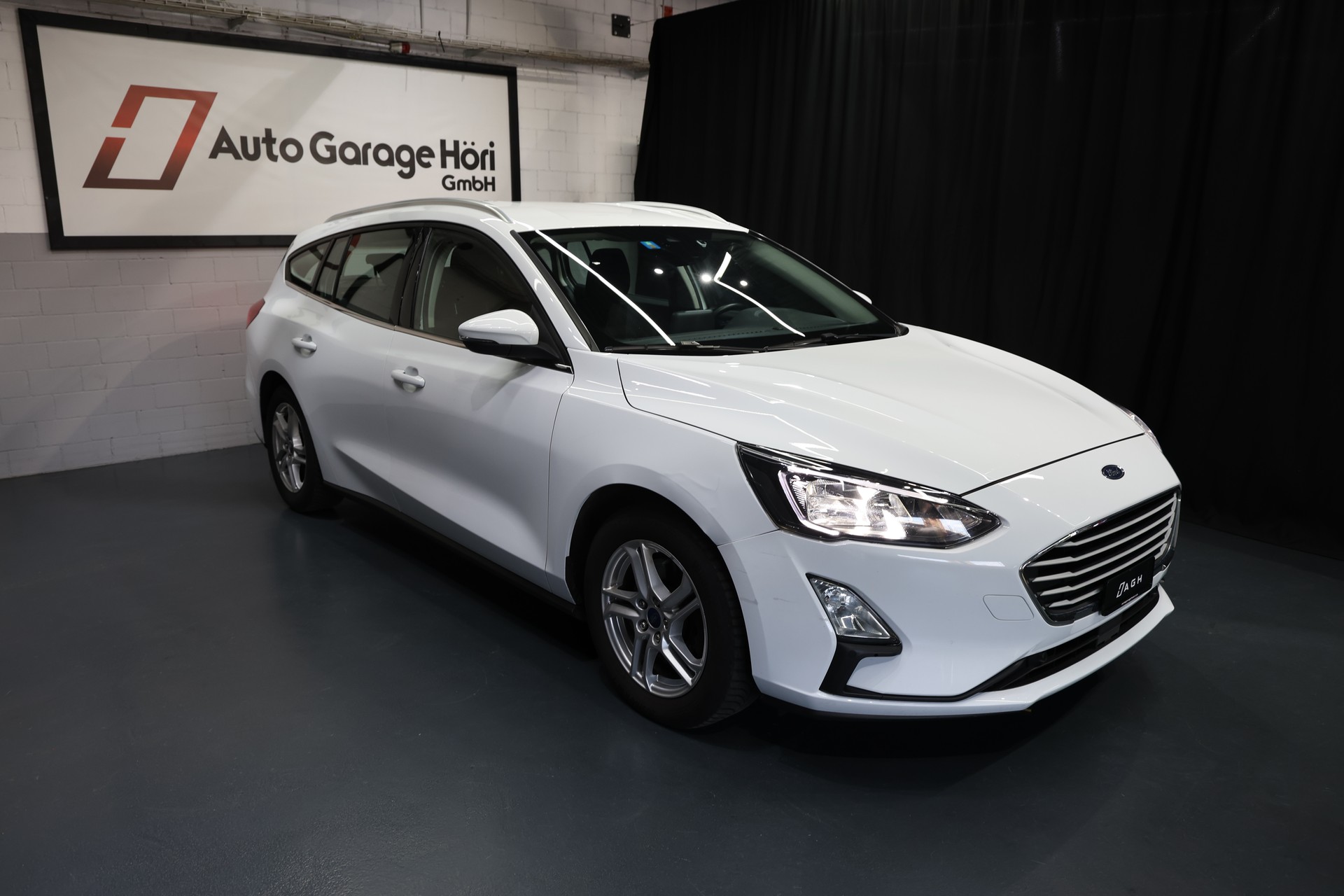 FORD Focus 1.0 SCTi Cool Connect-image-9