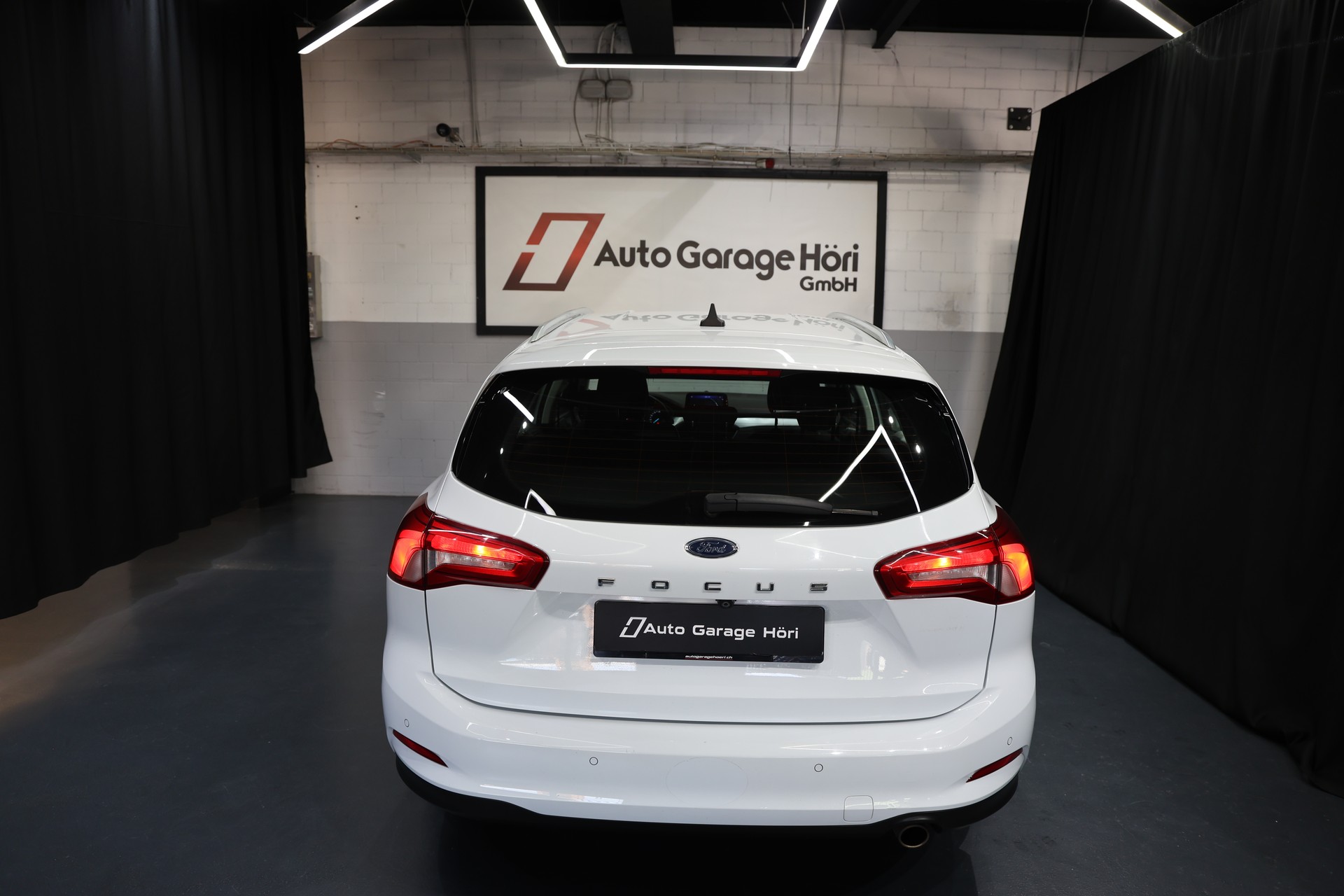 FORD Focus 1.0 SCTi Cool Connect-image-18