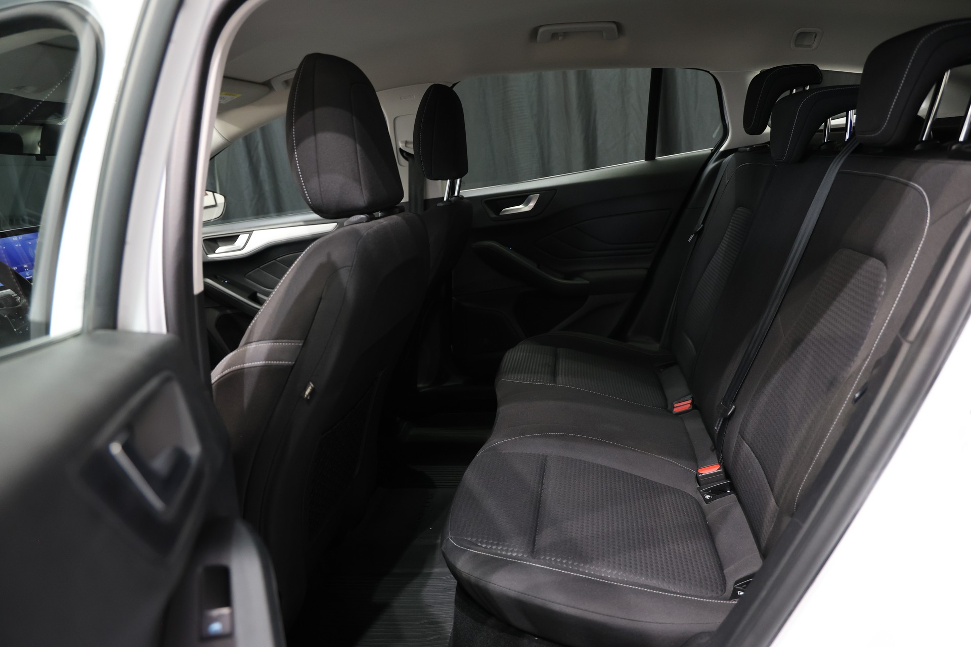 FORD Focus 1.0 SCTi Cool Connect-image-5
