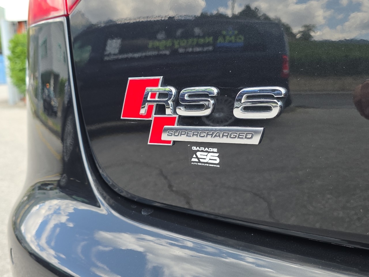 AUDI RS6 Avant 5.0 TFSI V10 quattro tiptronic-image-15