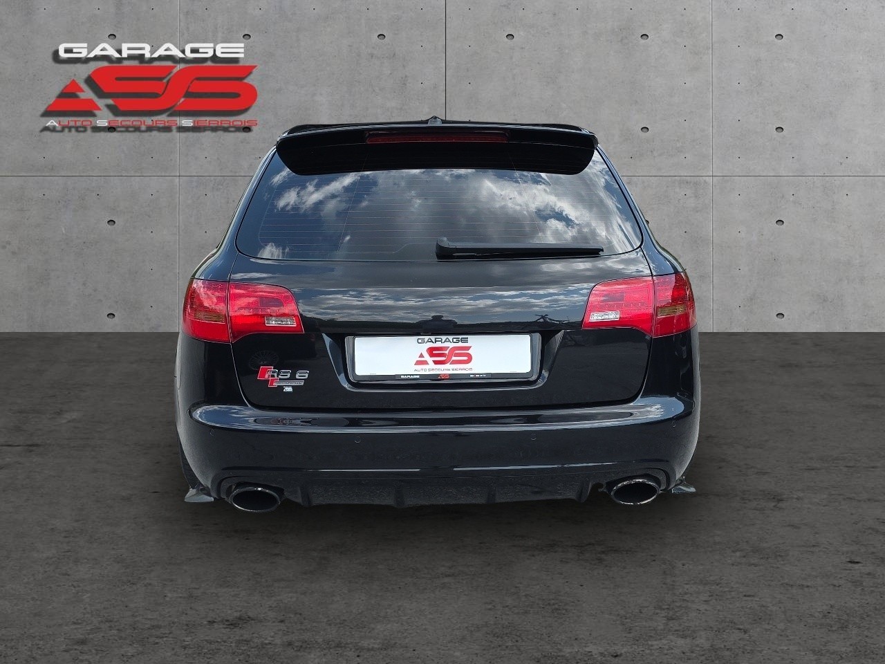 AUDI RS6 Avant 5.0 TFSI V10 quattro tiptronic-image-5