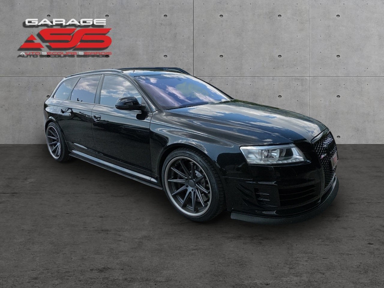 AUDI RS6 Avant 5.0 TFSI V10 quattro tiptronic-image-0
