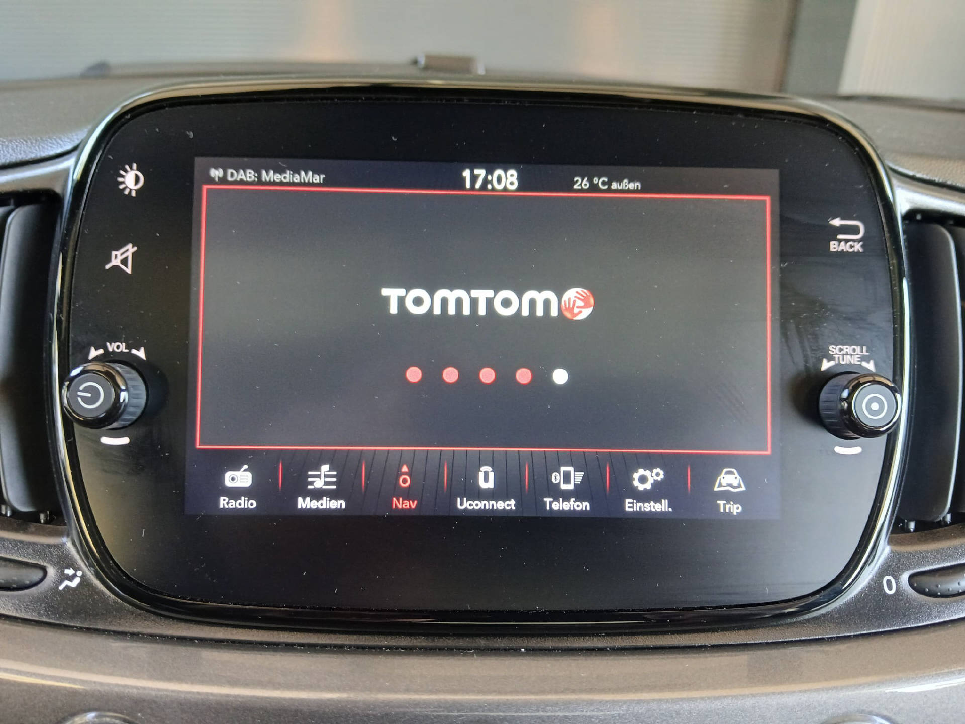 FIAT 500 1.0 Hybrid Lounge-image-11