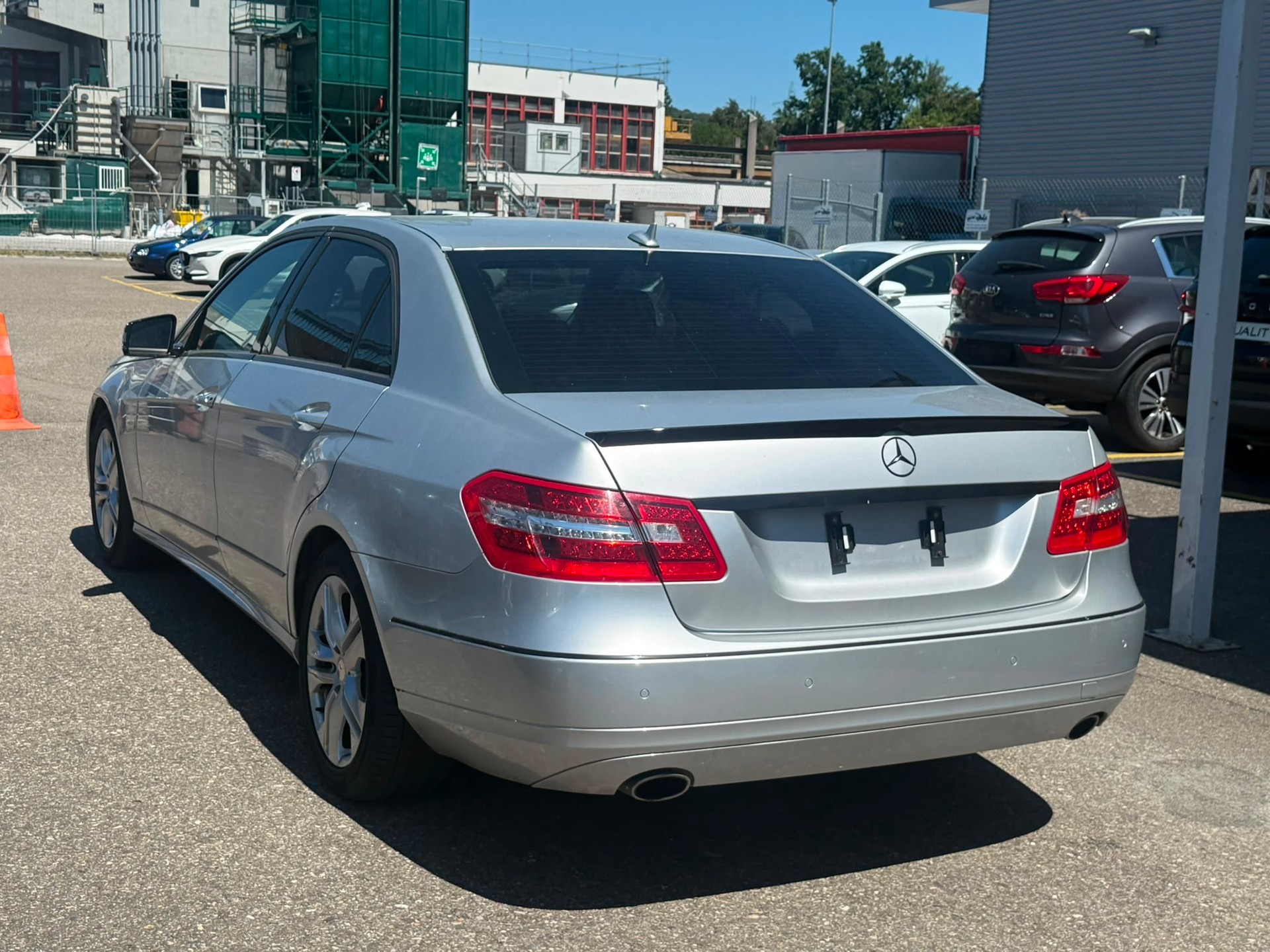 MERCEDES-BENZ E 350 Avantgarde 4Matic 7G-Tronic-image-6