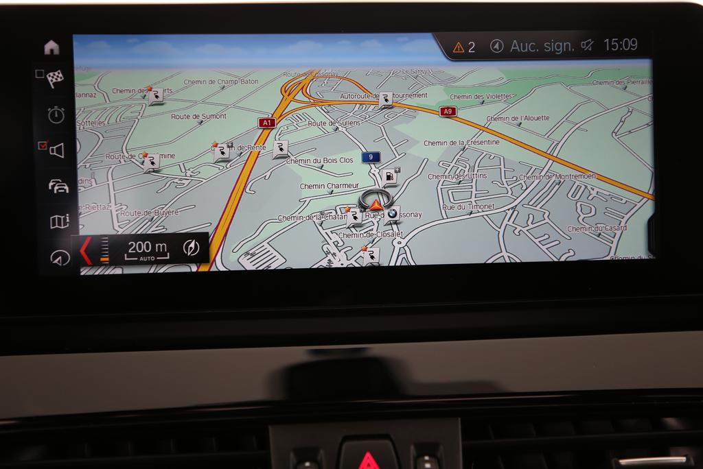 BMW X1 25e xDrive-image-10