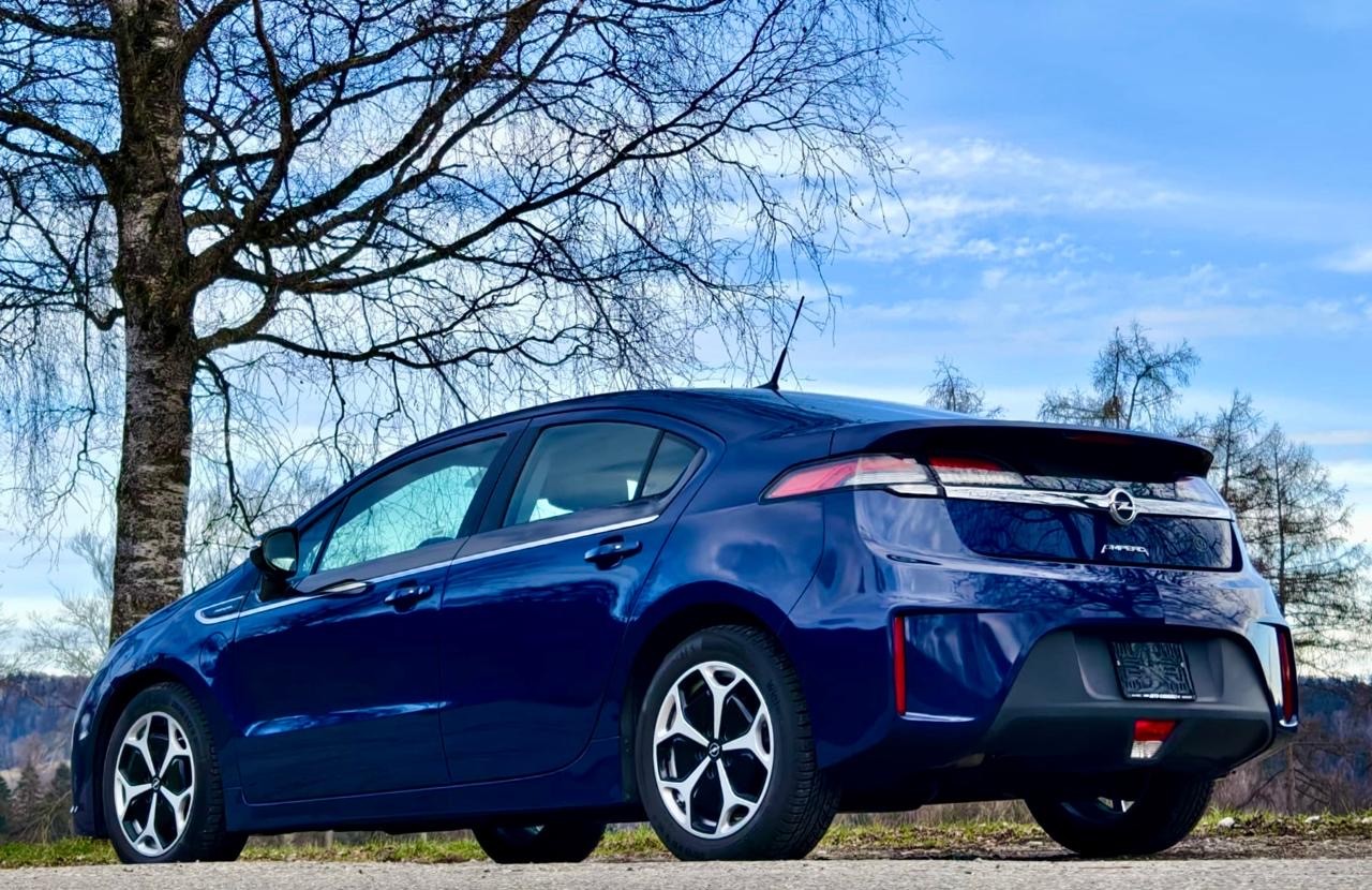 OPEL Ampera E-REV-image-3