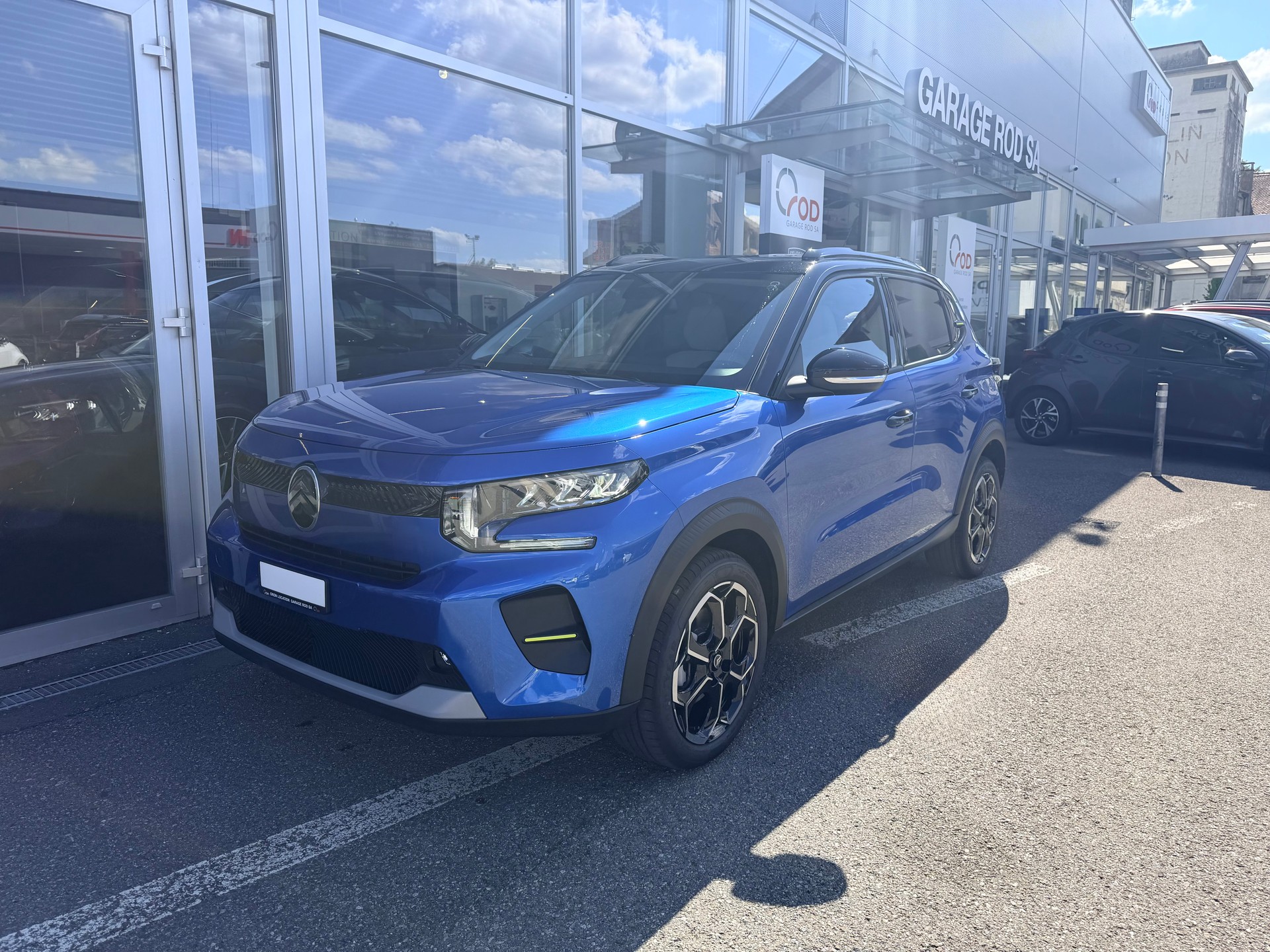 CITROEN e-C3 Aircross 44kWh Max-image-2