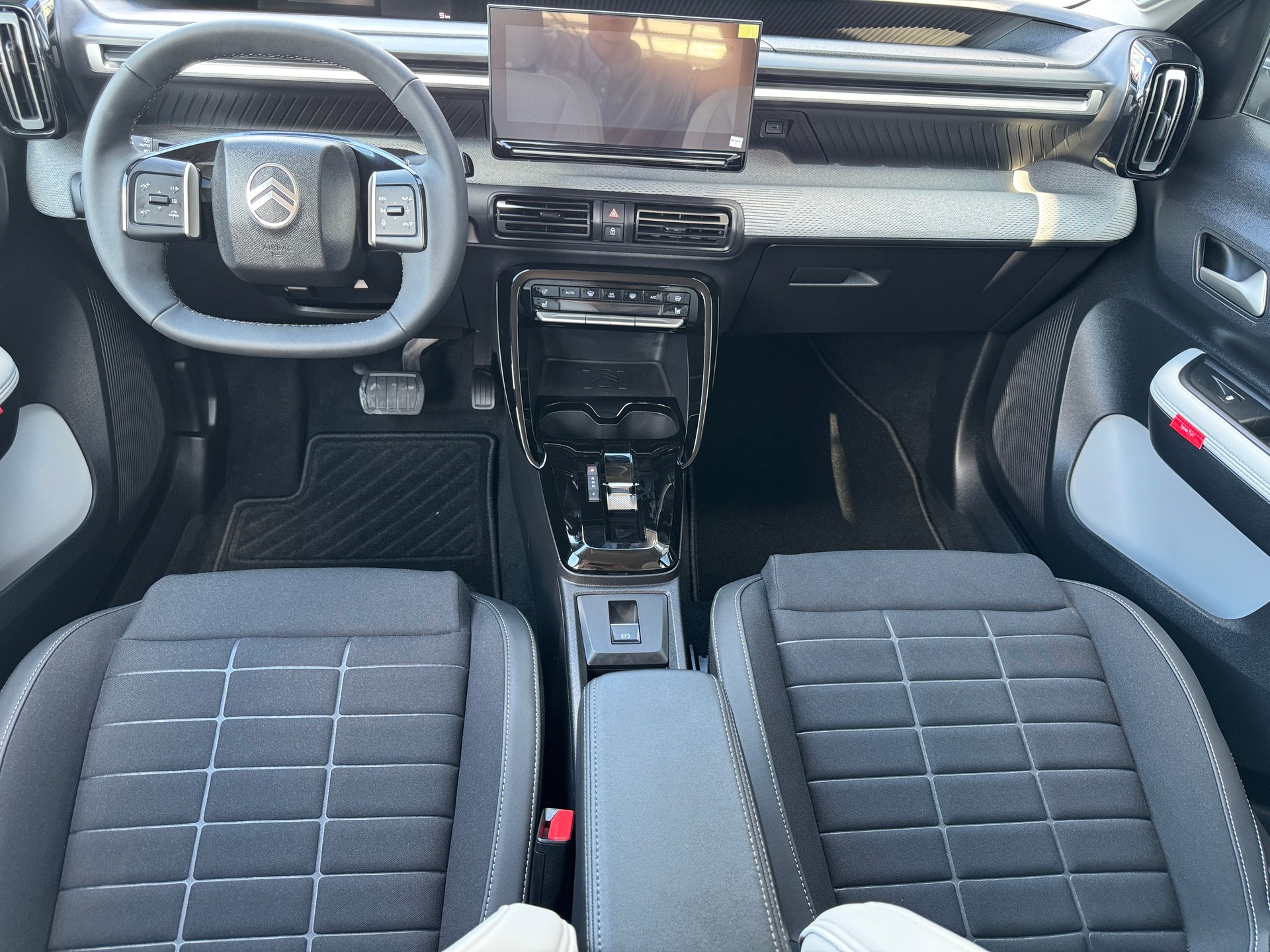 CITROEN e-C3 Aircross 44kWh Max-image-13
