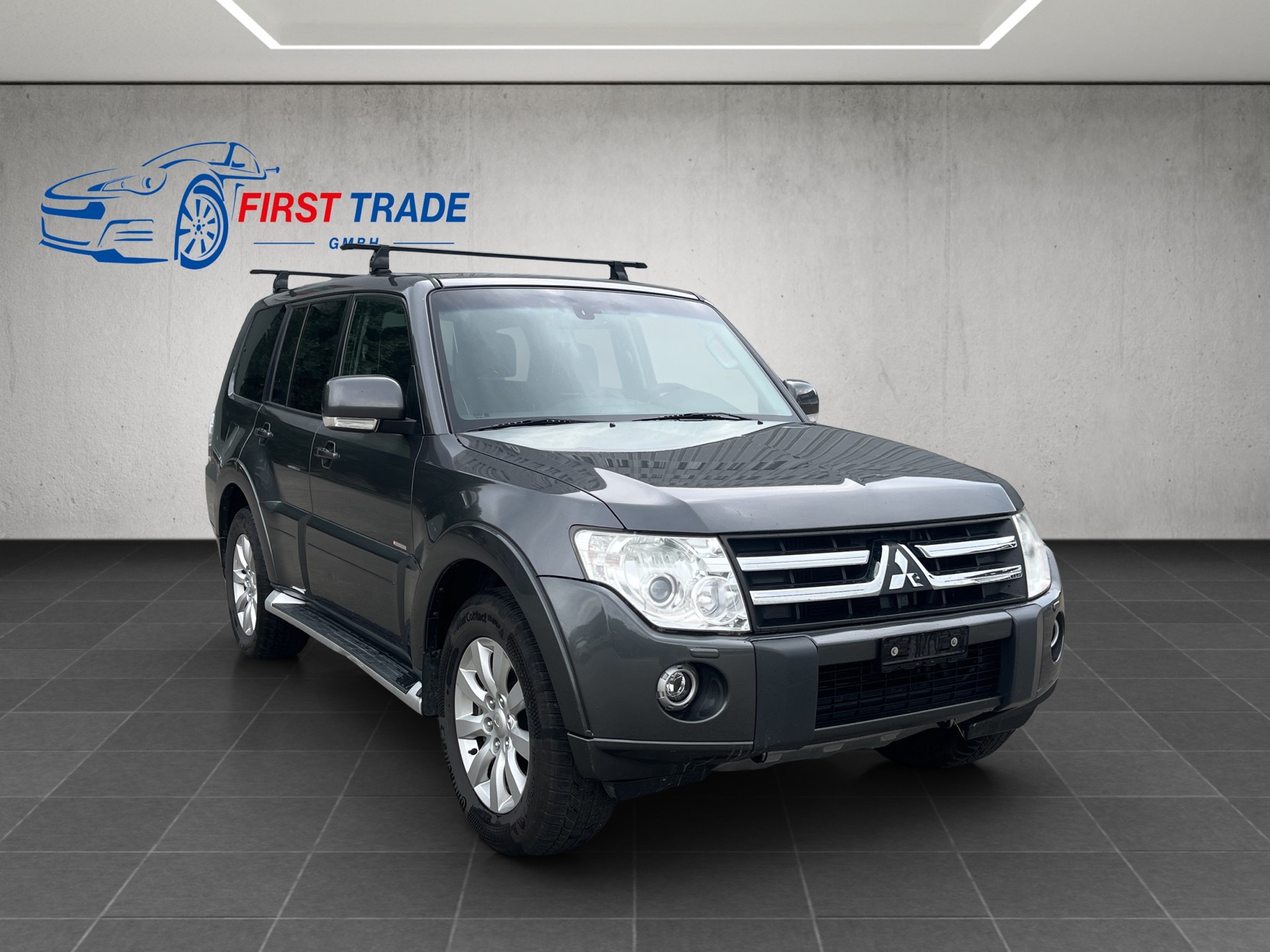 MITSUBISHI Pajero 3.2 DI-D Swiss Edition Automatic-image-2