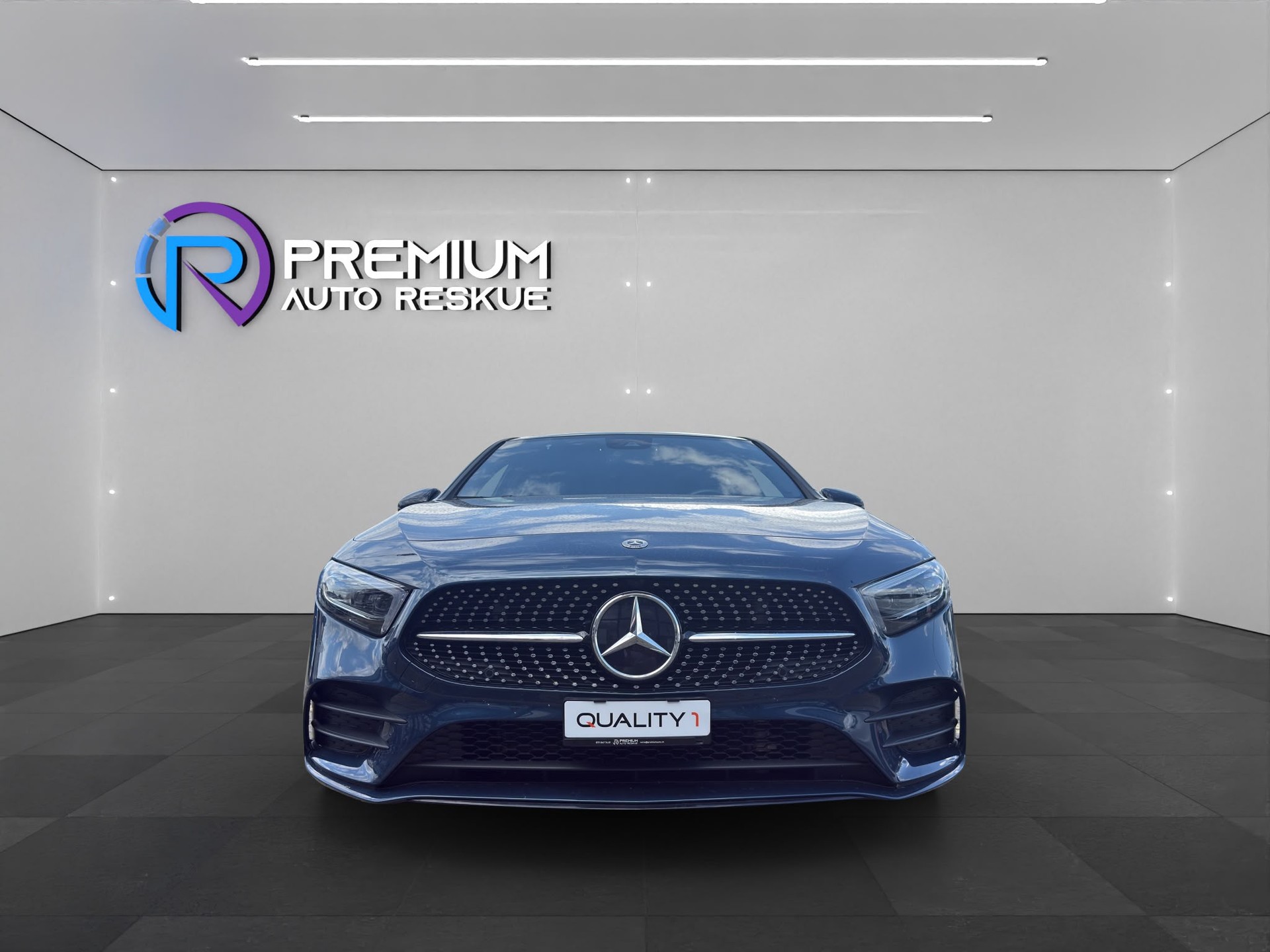 MERCEDES-BENZ A 250 4Matic AMG Line 4Matic 7G-DCT-image-1