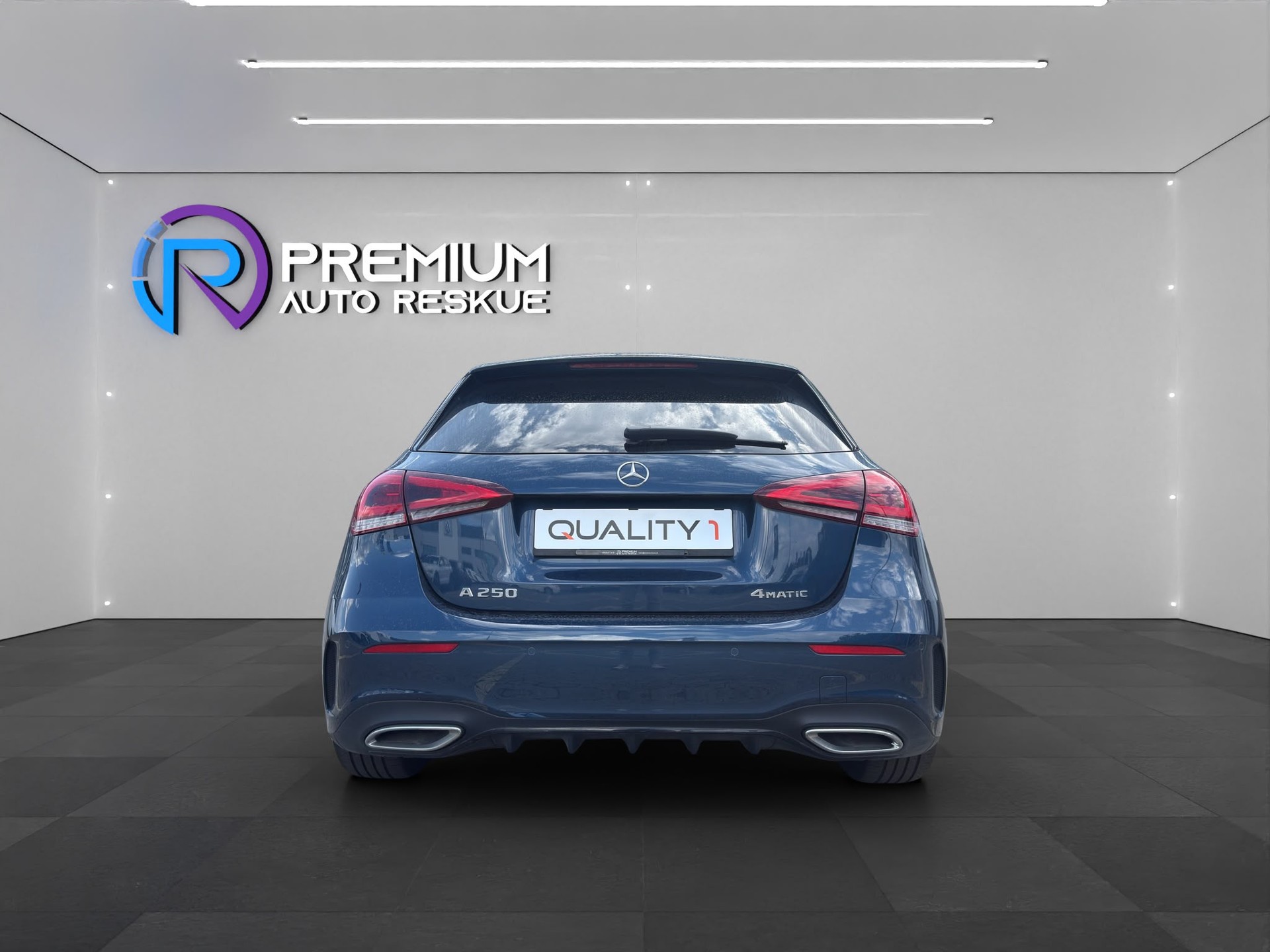 MERCEDES-BENZ A 250 4Matic AMG Line 4Matic 7G-DCT-image-4