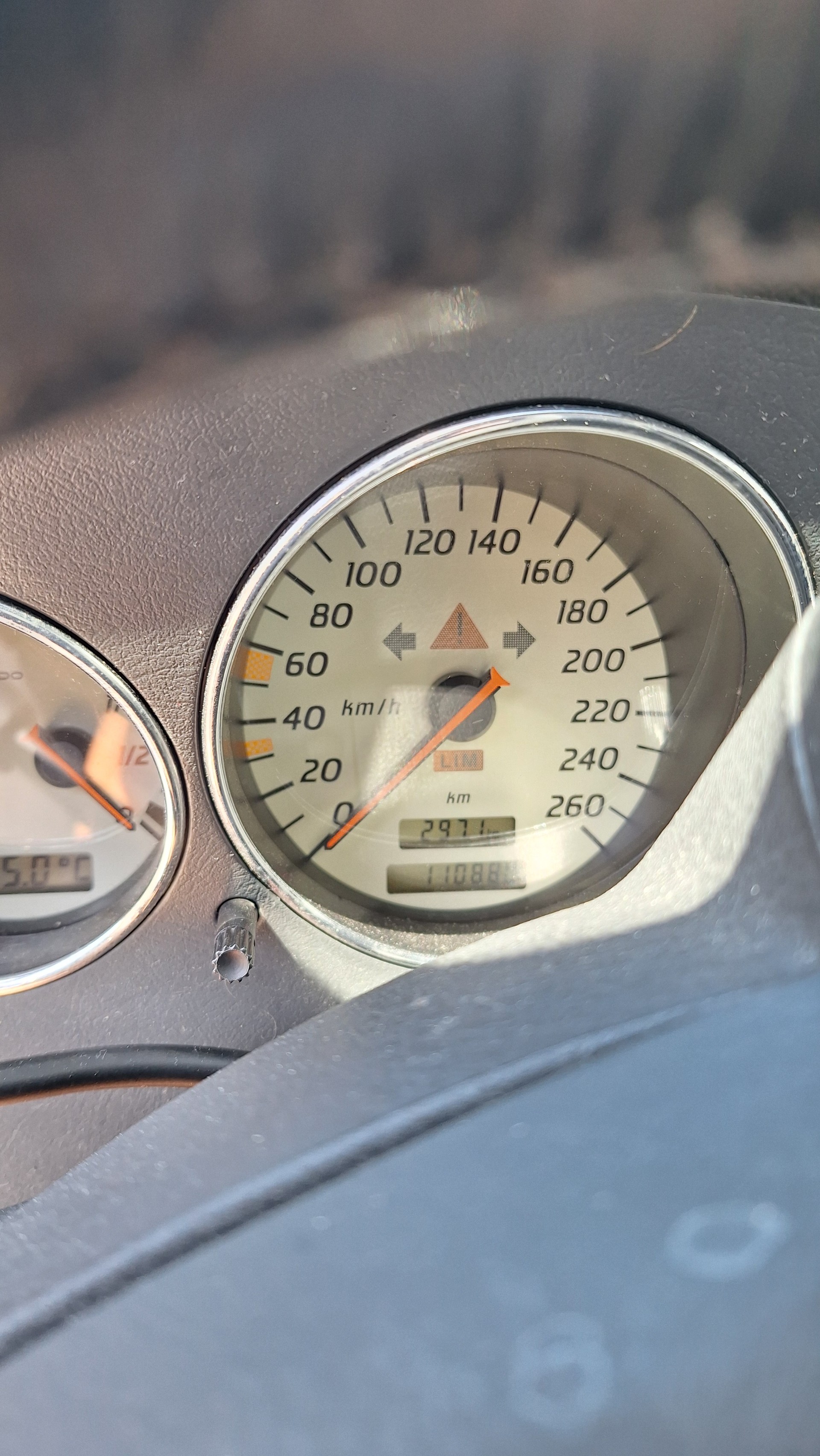 MERCEDES-BENZ SLK 230-image-5
