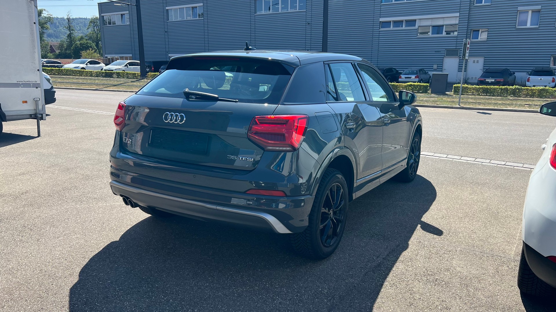 AUDI Q2 35 TFSI Sport S-tronic-image-2