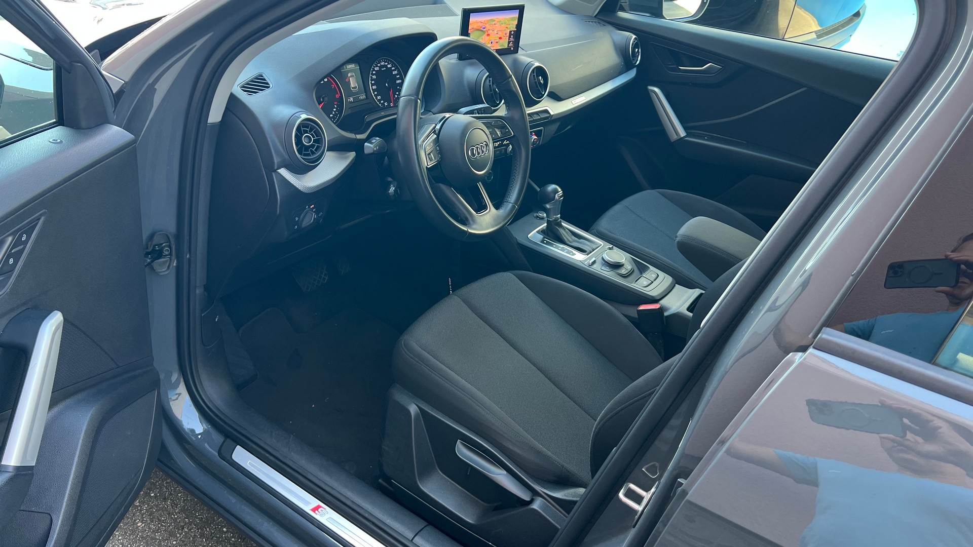 AUDI Q2 35 TFSI Sport S-tronic-image-11