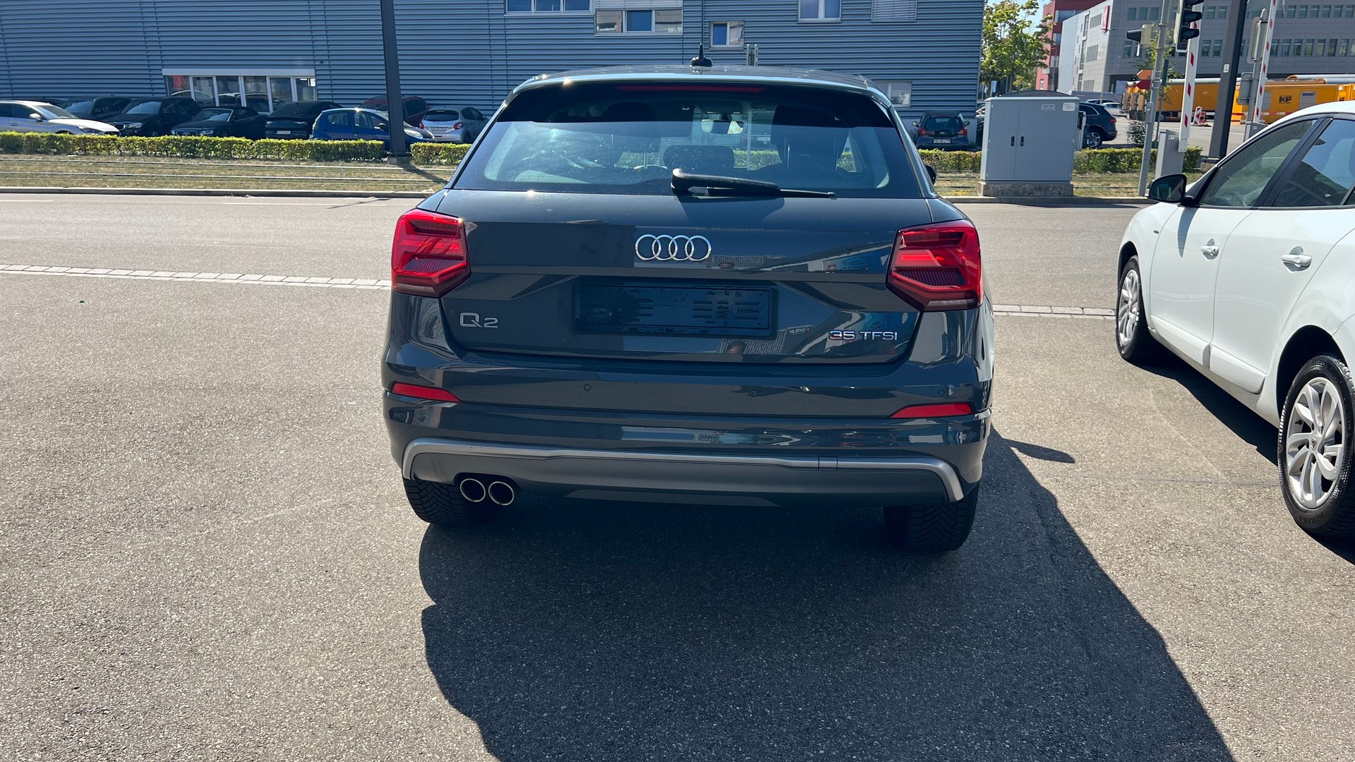 AUDI Q2 35 TFSI Sport S-tronic-image-1