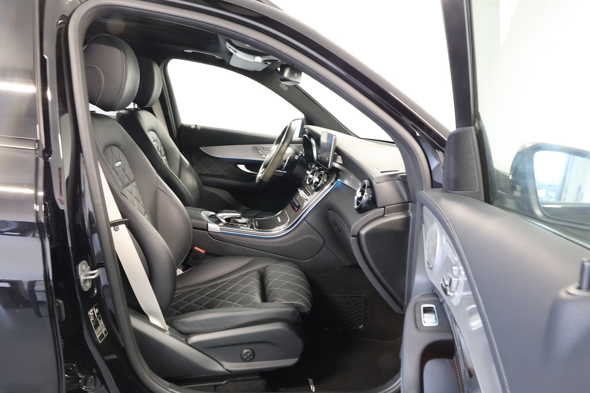 MERCEDES-BENZ GLC 63 S AMG 4m+-image-13