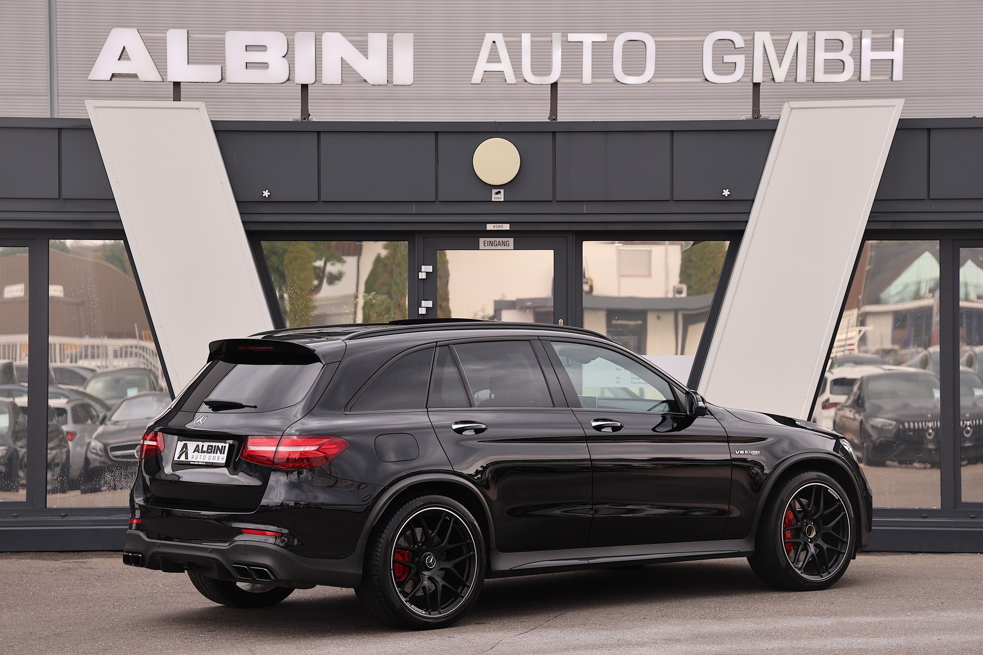 MERCEDES-BENZ GLC 63 S AMG 4m+-showroom-element-2