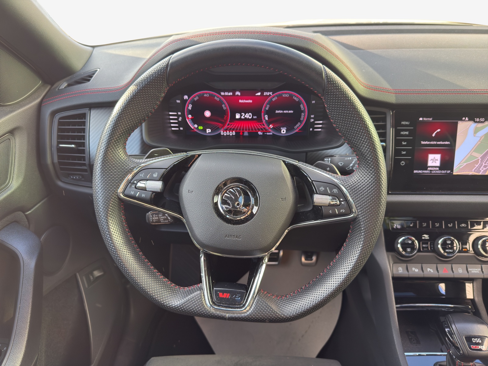 SKODA Kodiaq 2.0 TSI 4x4 RS-image-9