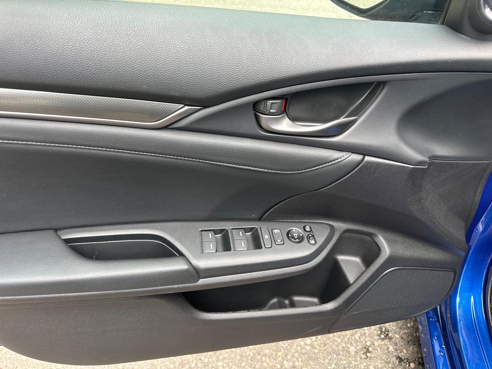 HONDA Civic 1.5 VTEC Prestige CVT-image-13