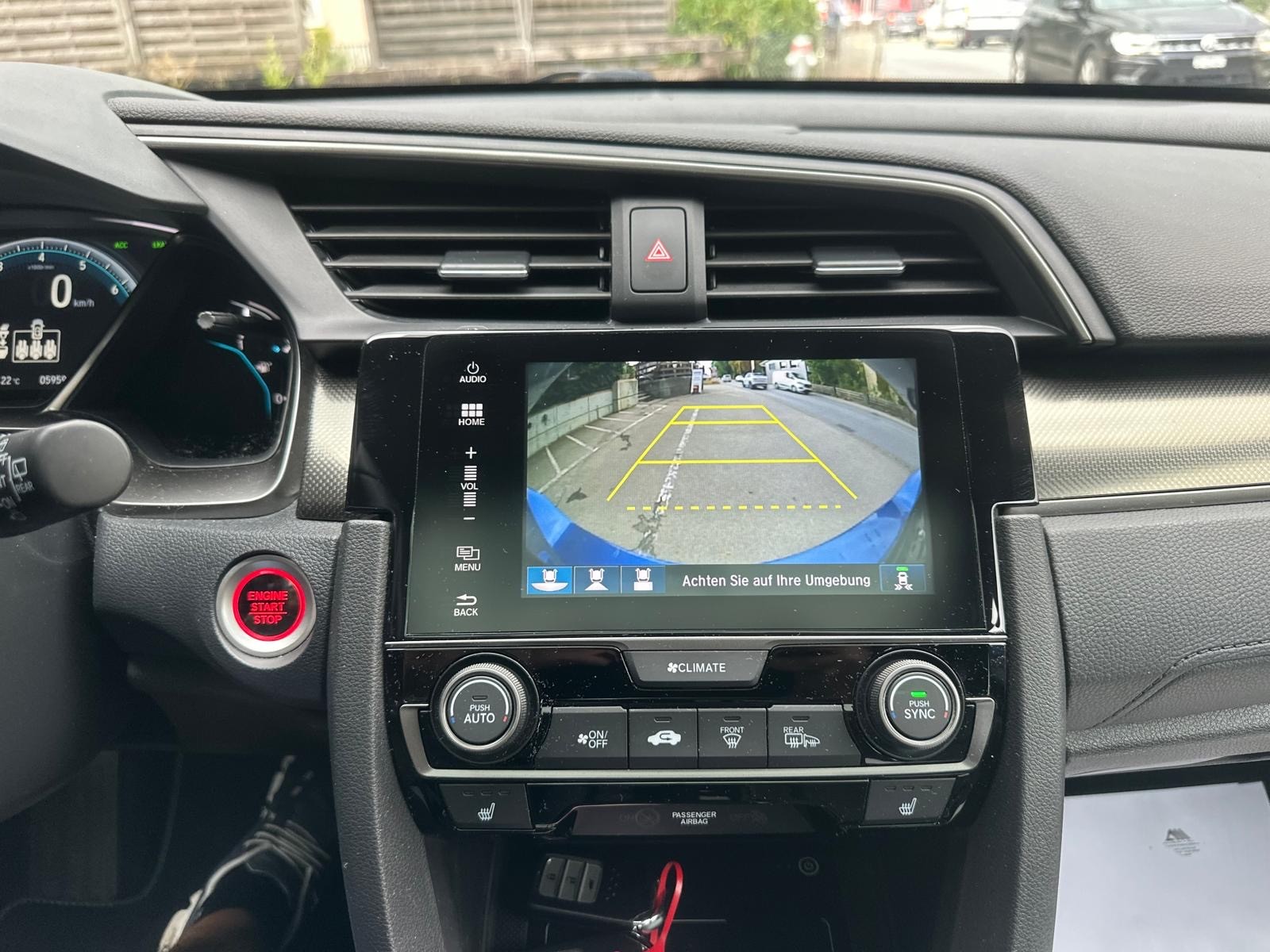 HONDA Civic 1.5 VTEC Prestige CVT-image-12