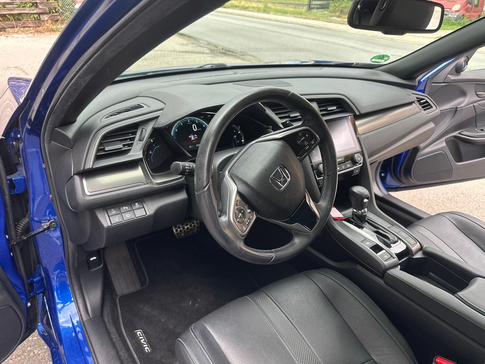 HONDA Civic 1.5 VTEC Prestige CVT-image-9