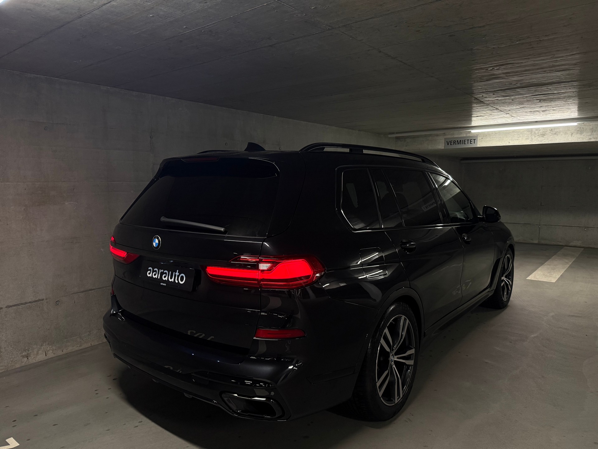 BMW X7 xDrive 30d Steptronic-image-4