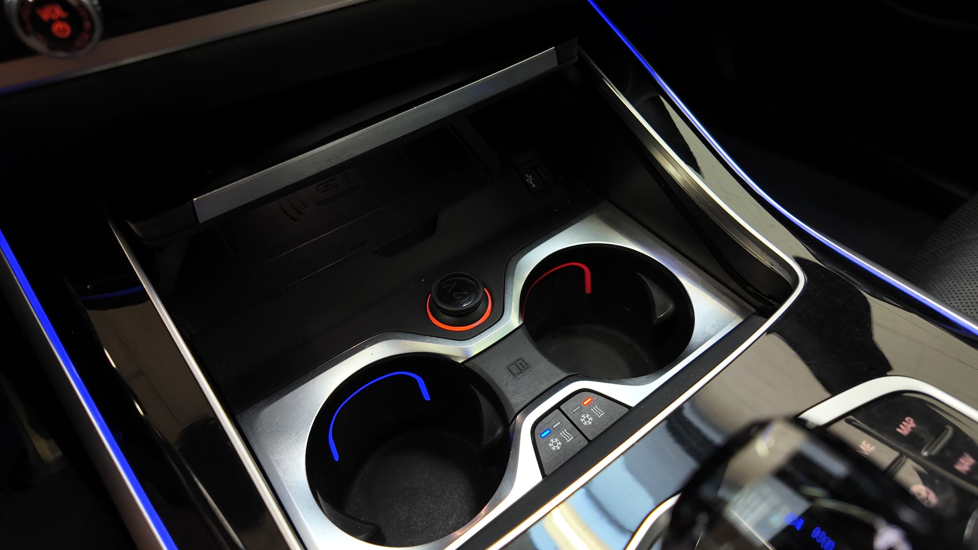 BMW X7 xDrive 30d Steptronic-image-30