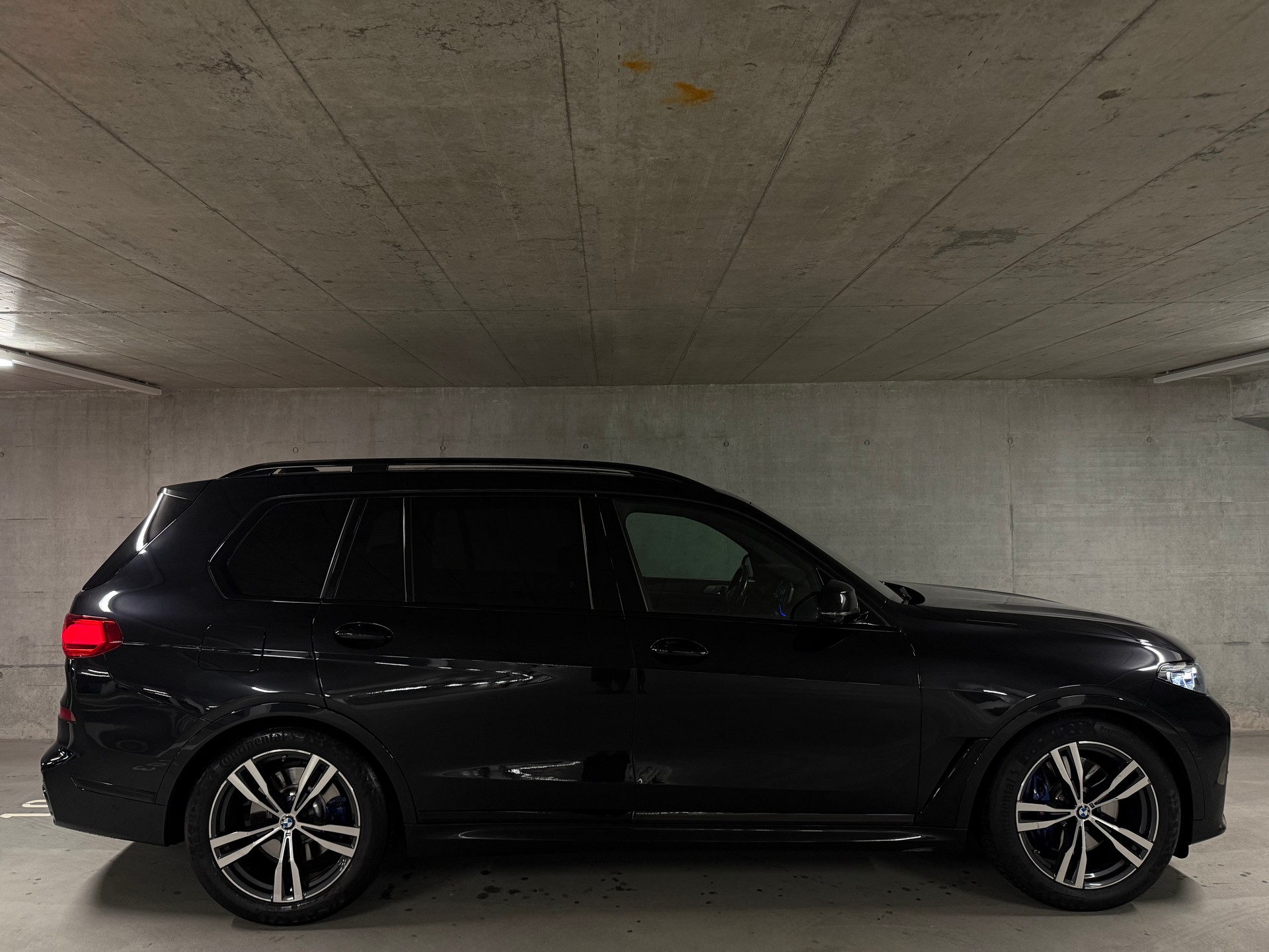 BMW X7 xDrive 30d Steptronic-image-3