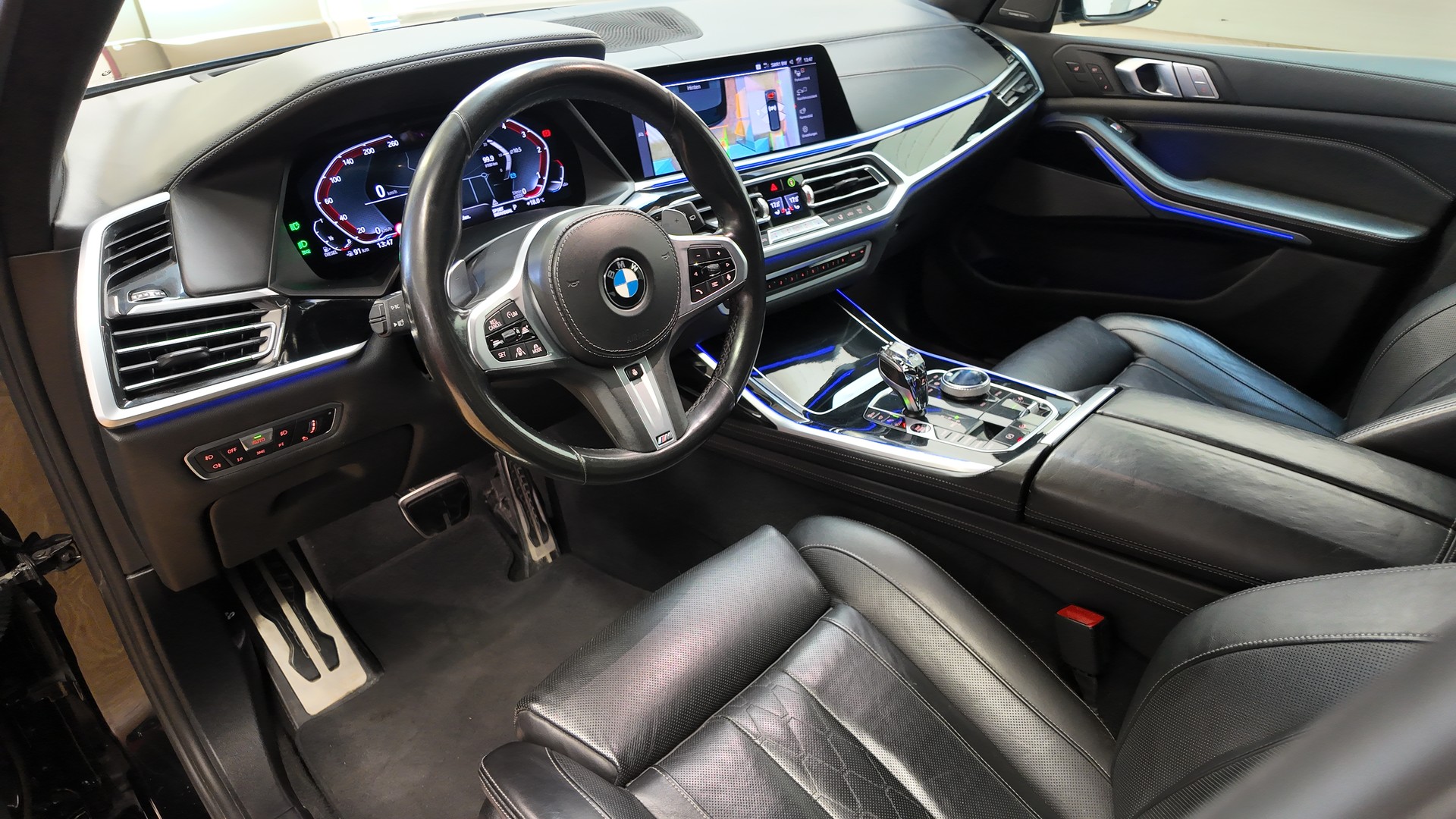 BMW X7 xDrive 30d Steptronic-image-10