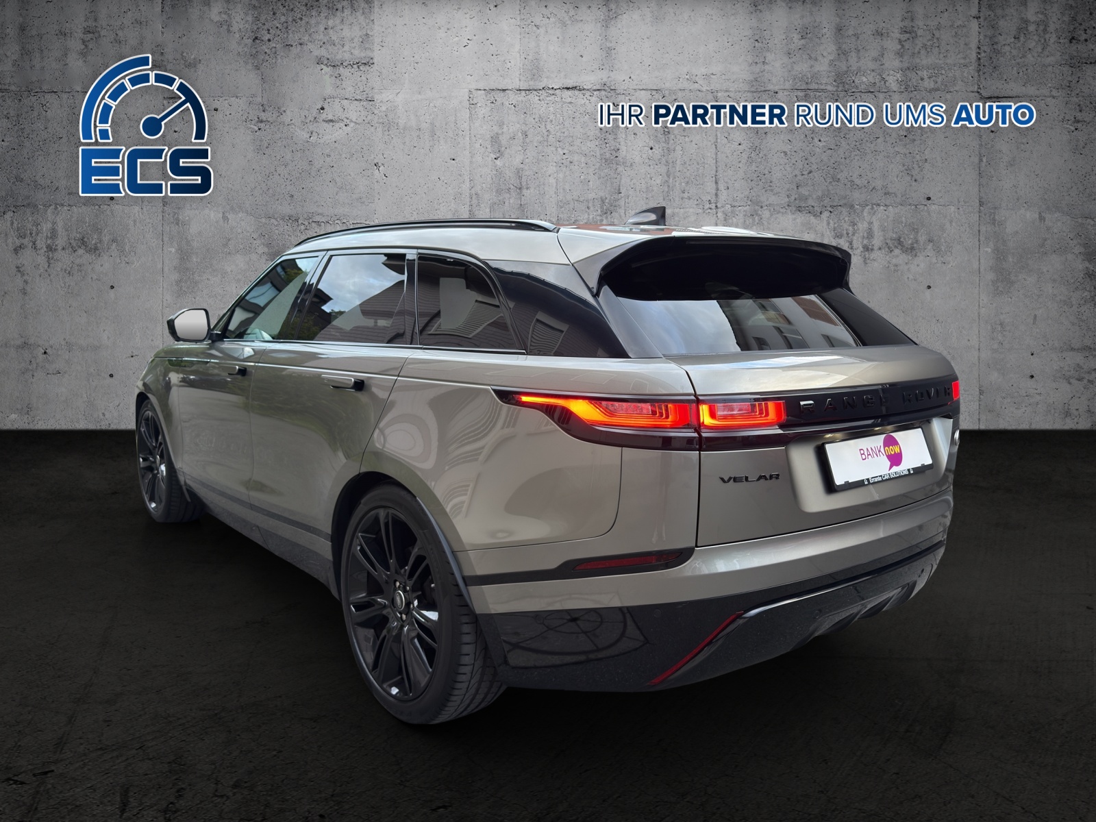 LAND ROVER Range Rover Velar R-Dynamic D 240 Automatic *CH-Fahrzeug*-image-3