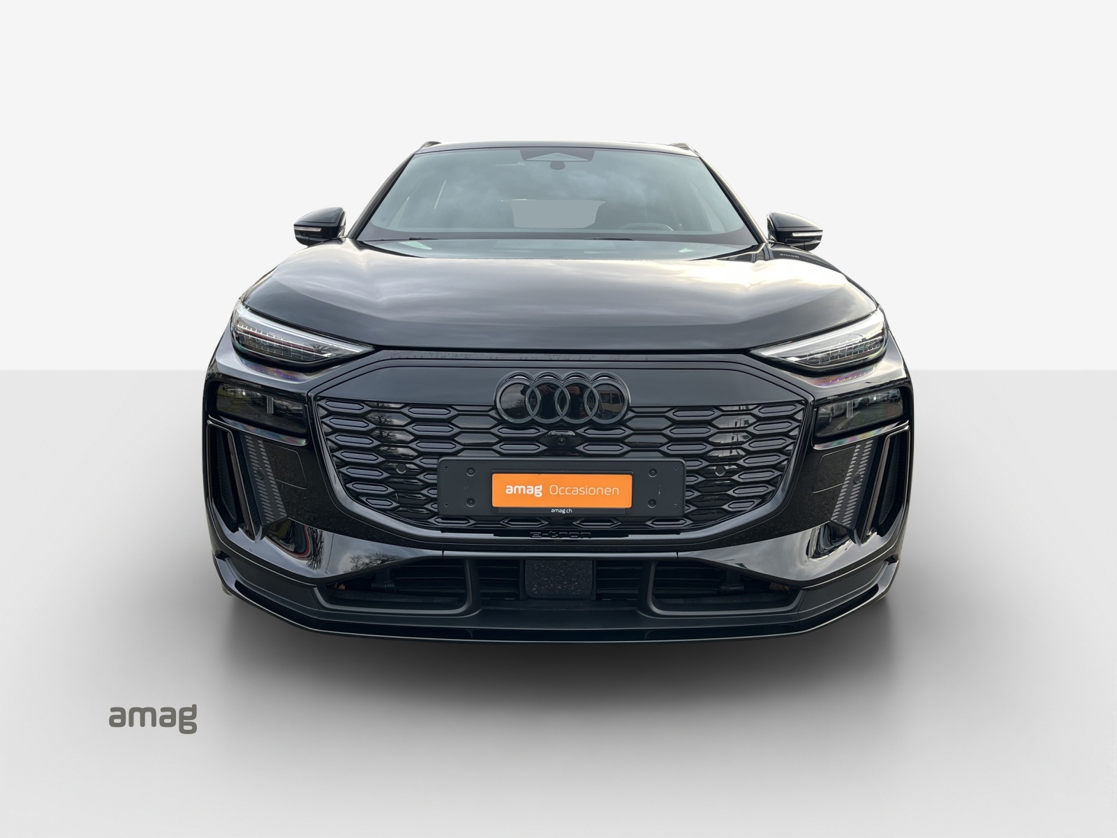 AUDI Q6 e-tron quattro-image-7