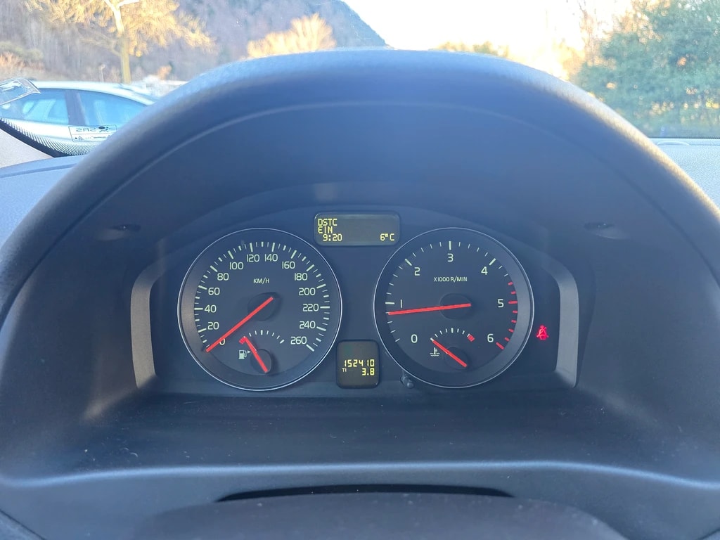 VOLVO C30 1.6D Kinetic-image-8