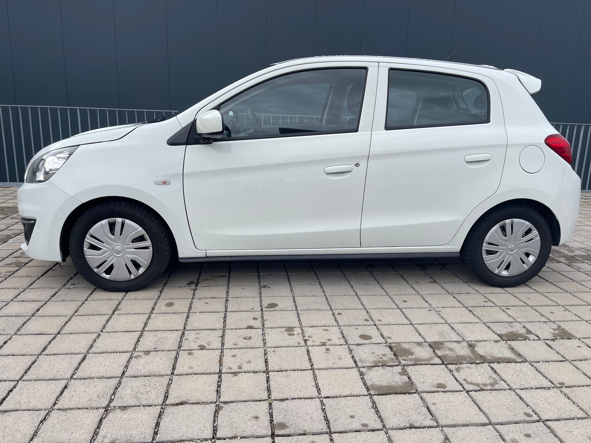 MITSUBISHI Space Star 1.0 Inform-image-1