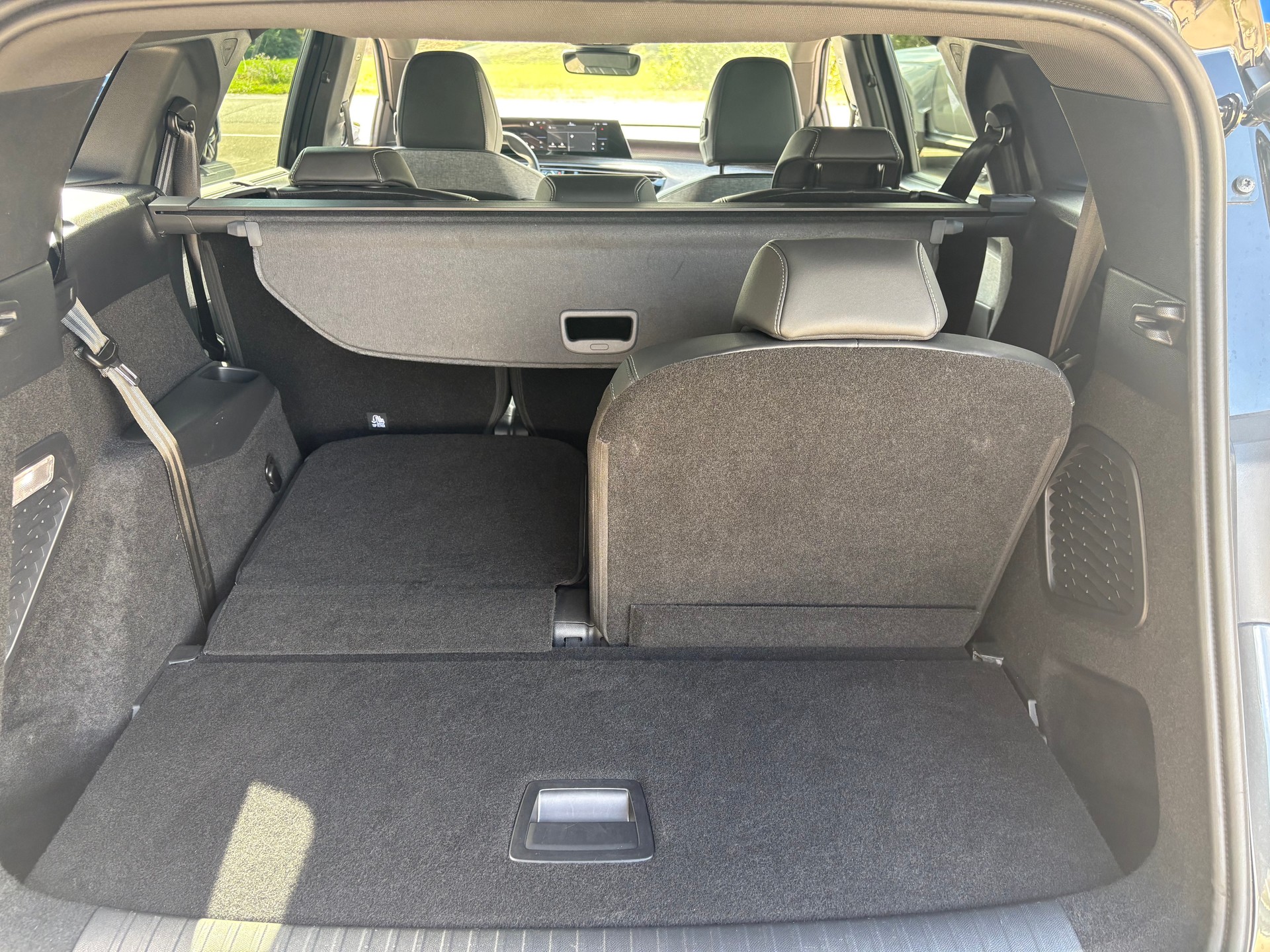 PEUGEOT 5008 1.6 PHEV GT-image-5
