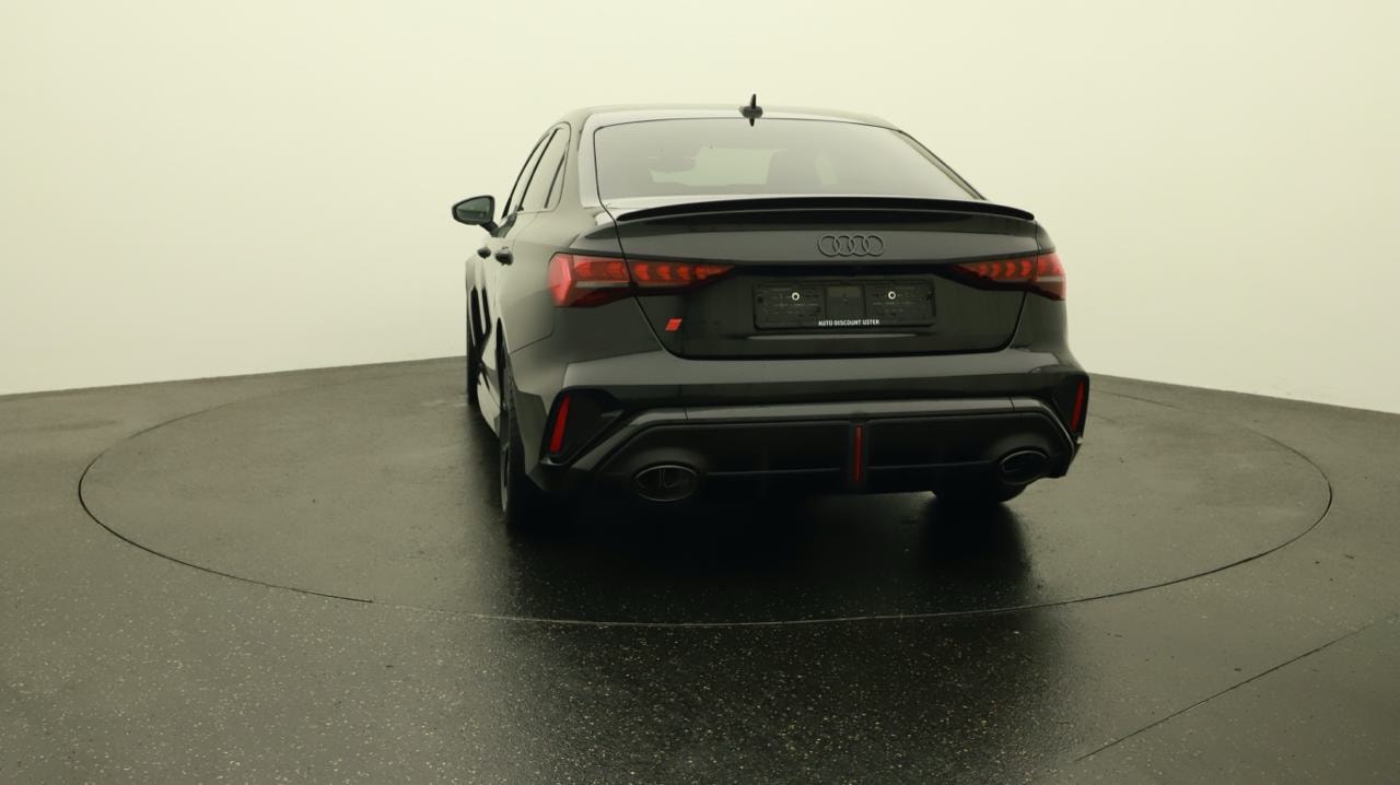 AUDI RS3 Limousine 2.5 TSI quattro S-tronic-image-3