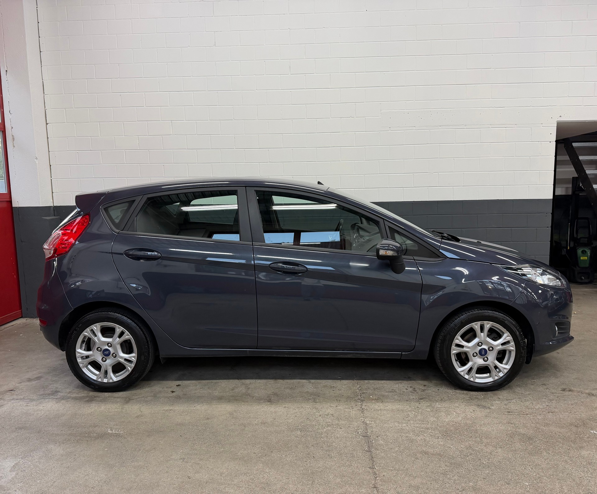 FORD Fiesta 1.0 SCTi Titanium //NEU AB MFK!-image-4