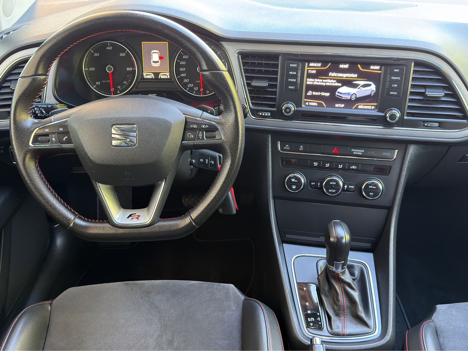 SEAT Leon 2.0 TDI FR Viva DSG-image-9