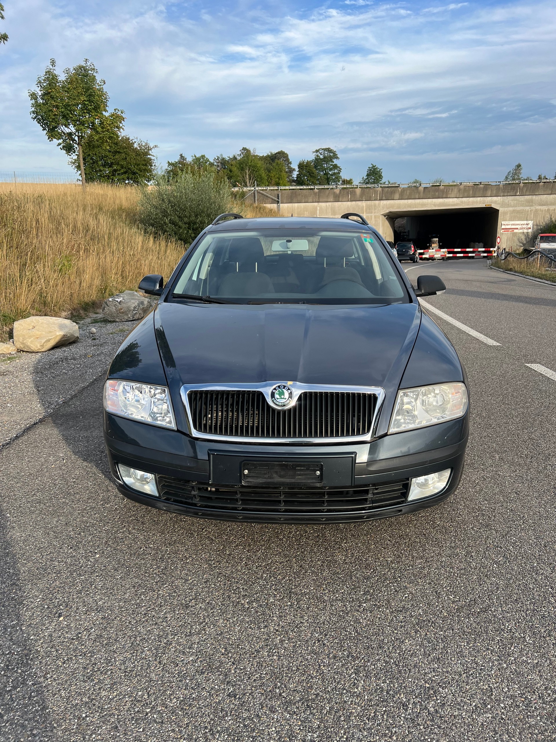 SKODA Octavia 1.9 TDI Adventure 4x4-image-0