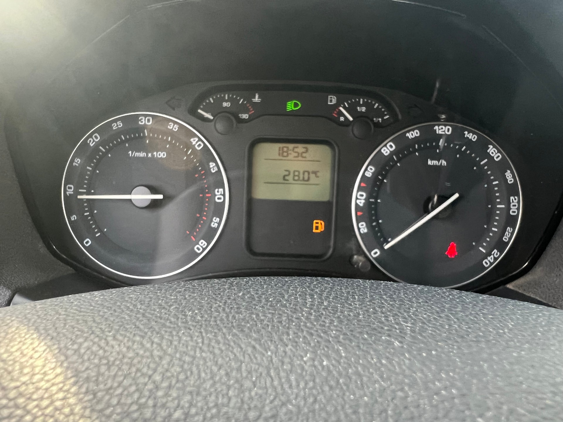 SKODA Octavia 1.9 TDI Adventure 4x4-image-15