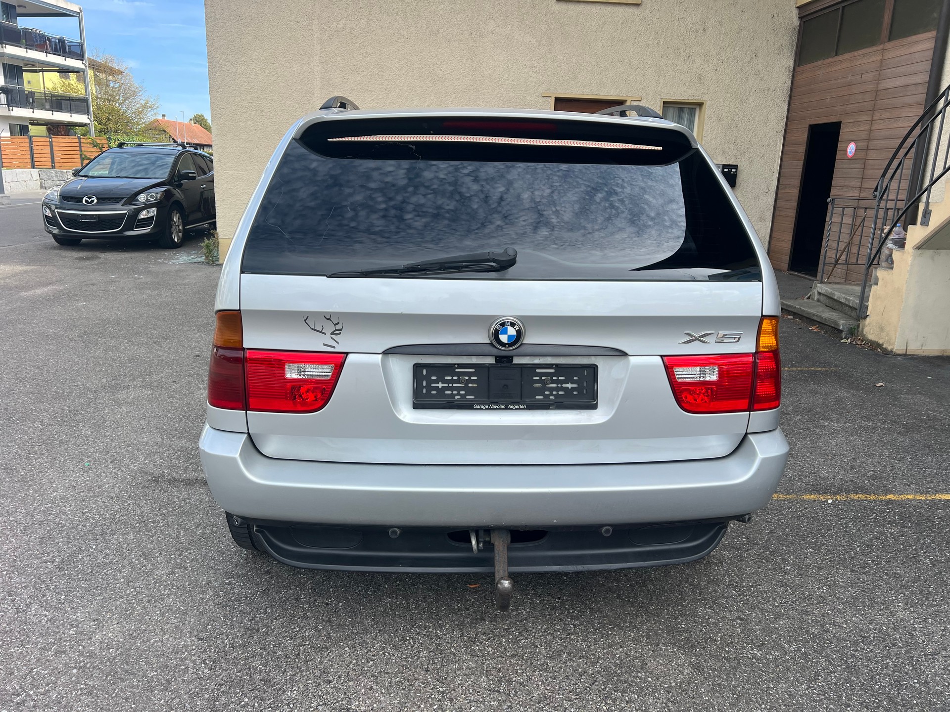 BMW X5 3.0d-showroom-element-3