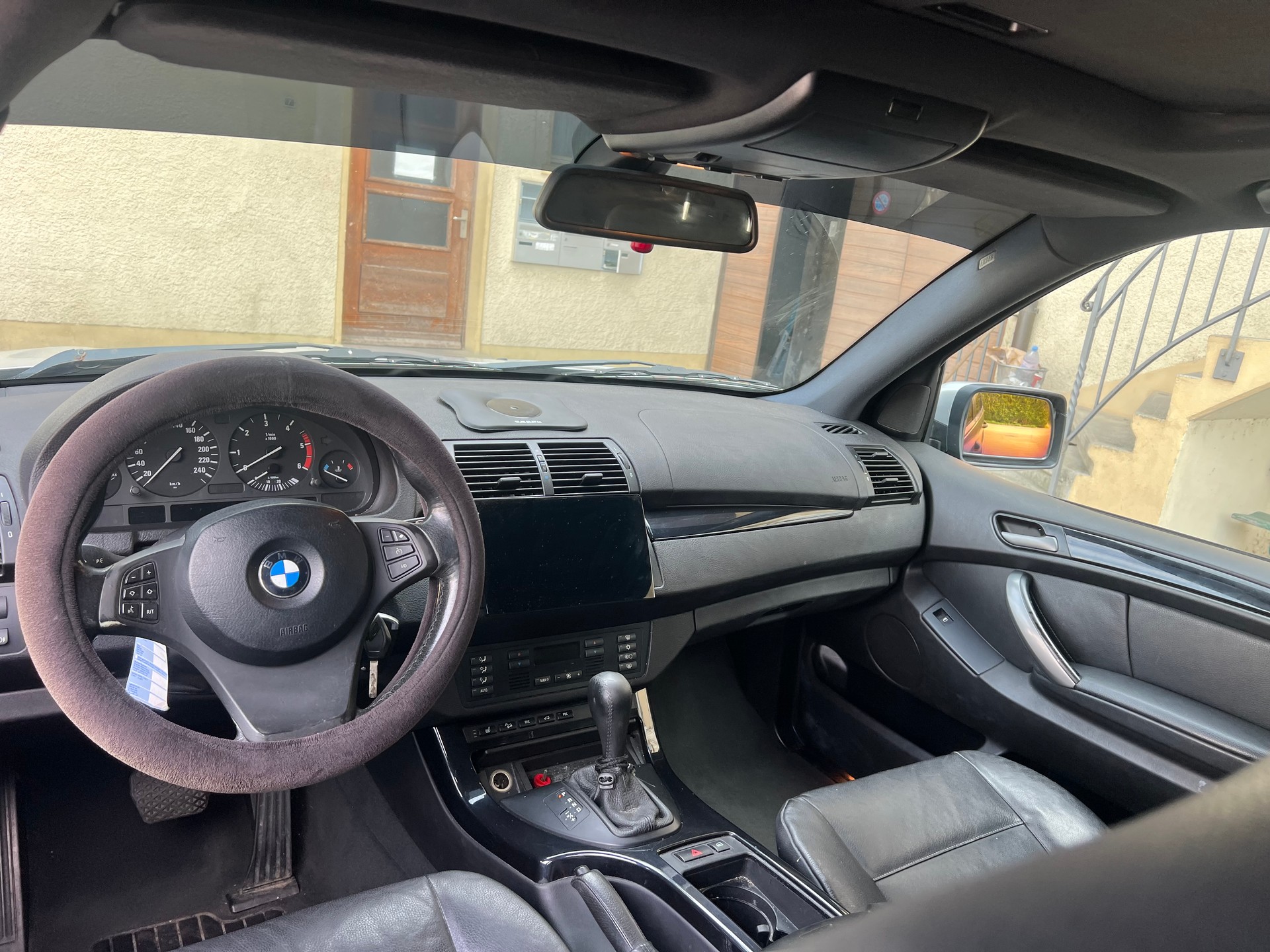 BMW X5 3.0d-image-6