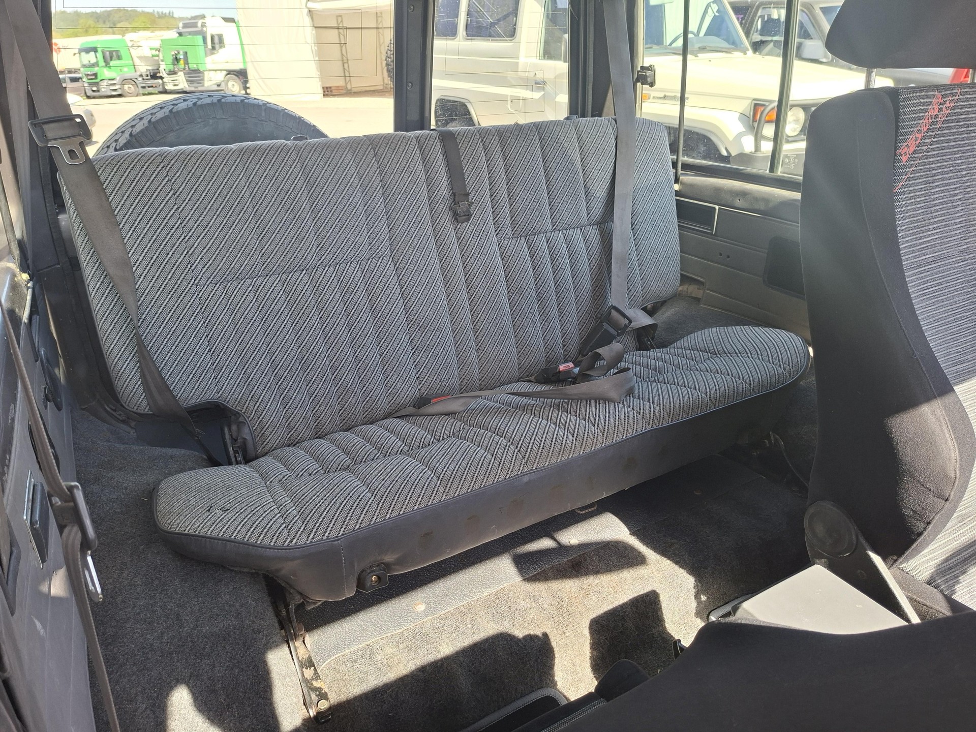TOYOTA LandCruiser BJ71-image-11